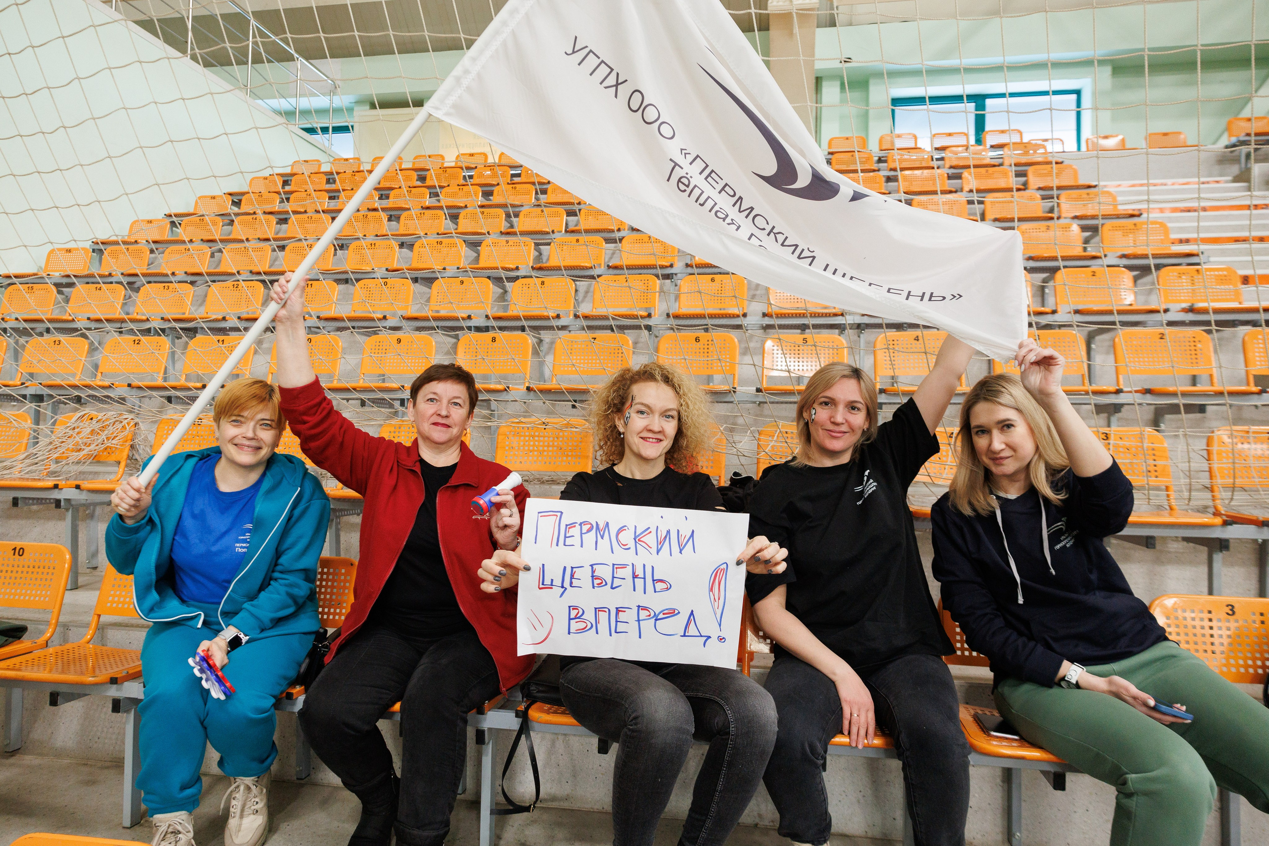 Фотограф на корпоративный футбольный турнир. Контент для бизнеса в Екатеринбурге Полдень Медиа