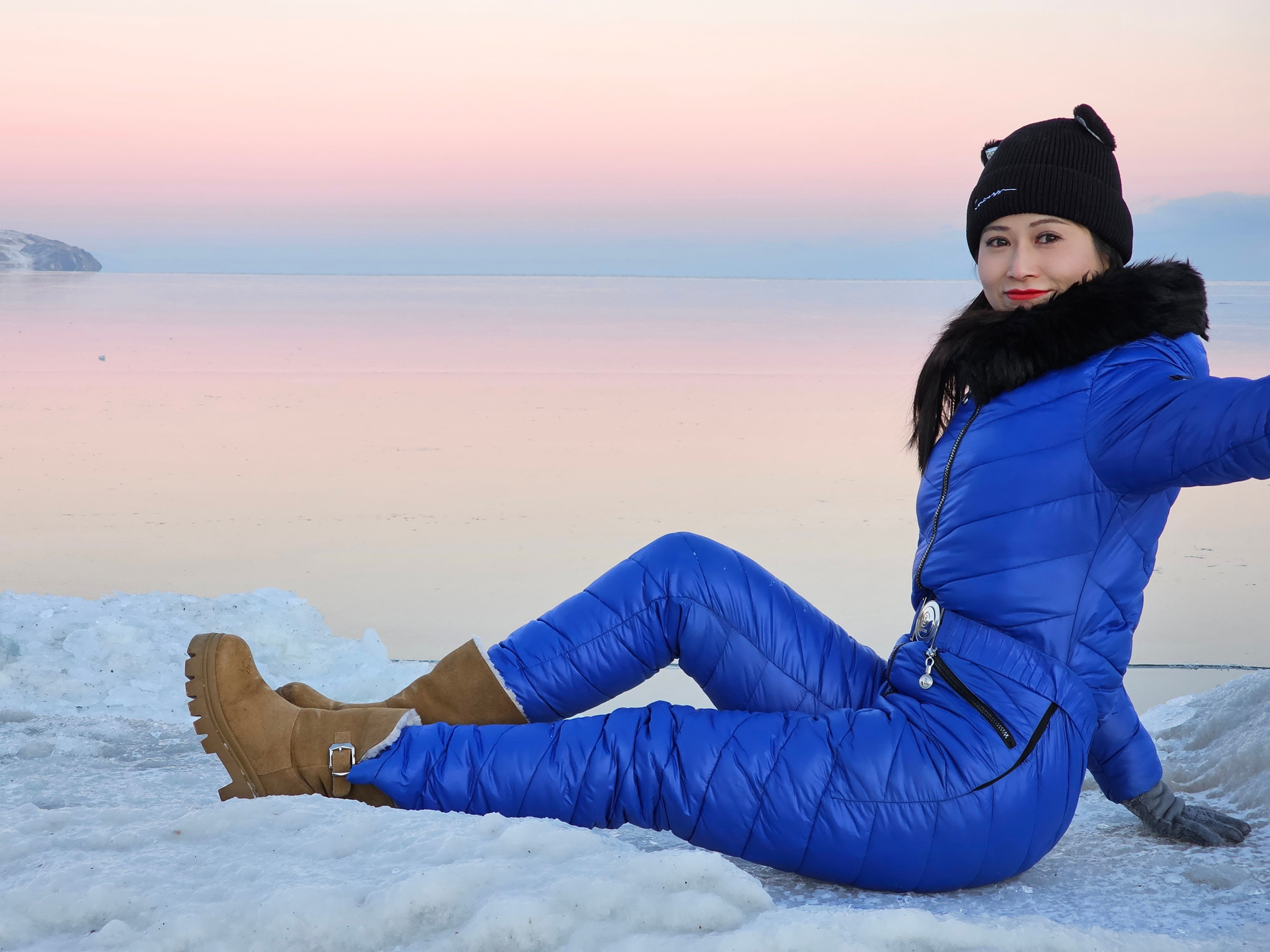 Комбинезон зимний синий напрокат в&nbsp;тур на&nbsp;Байкал. Размер&nbsp;42-44