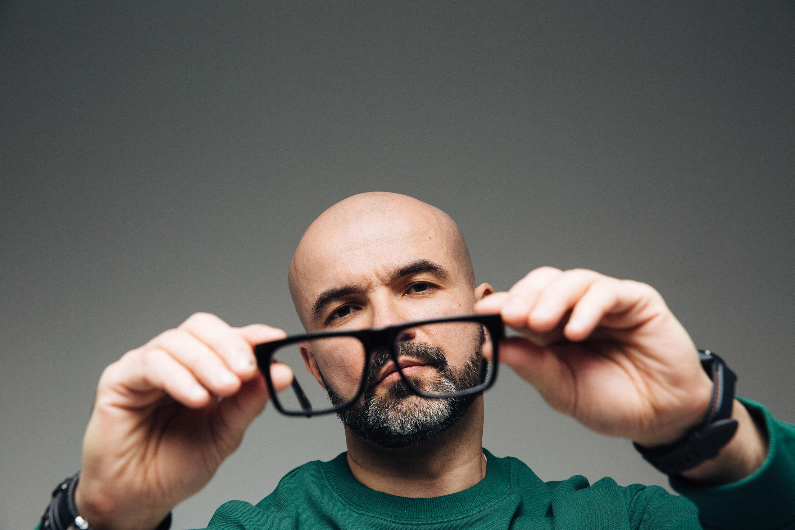 Бизнес портрет мужской и женский руководителя. КонТайм: профессиональная съемка для организаций