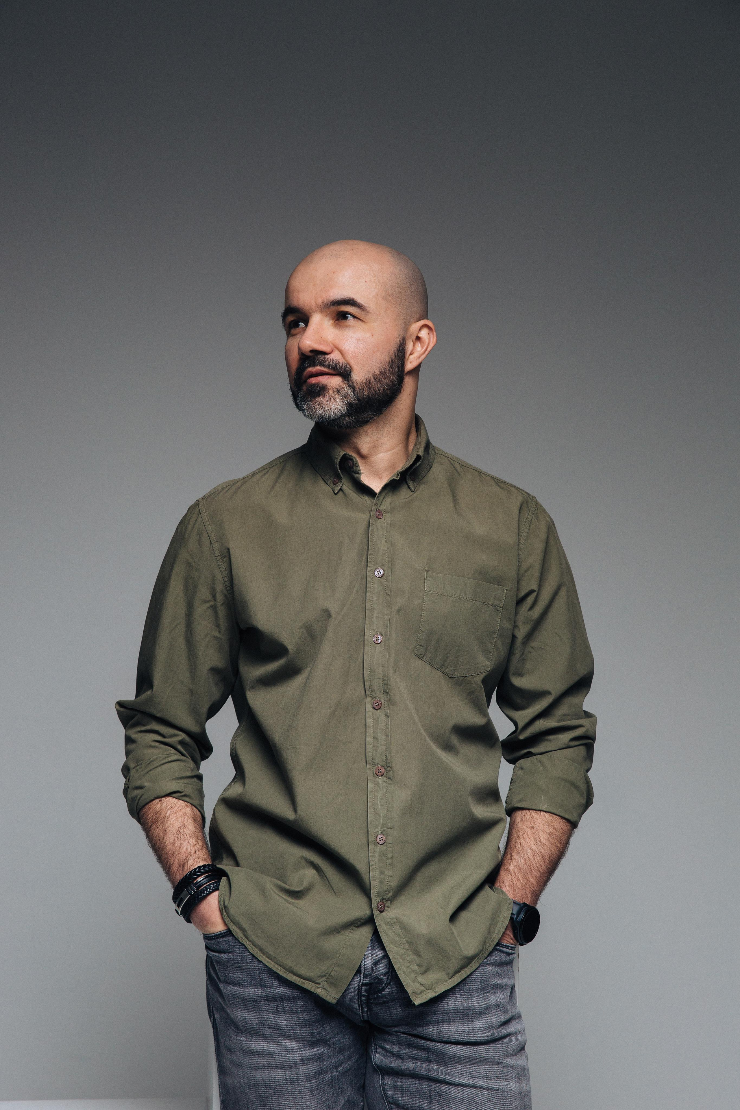 Бизнес портрет мужской и женский руководителя. КонТайм: профессиональная съемка для организаций