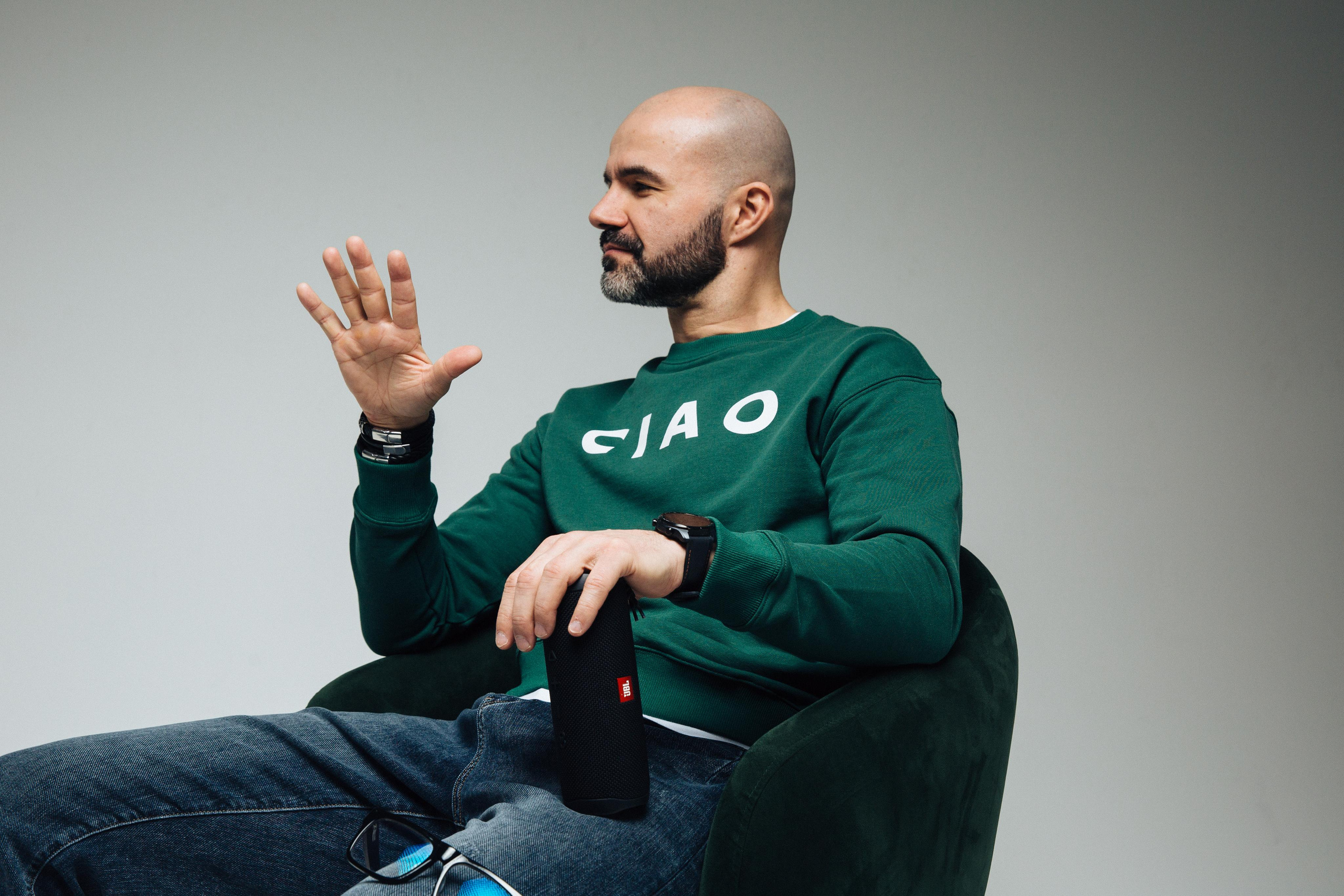 Бизнес портрет мужской и женский руководителя. КонТайм: профессиональная съемка для организаций