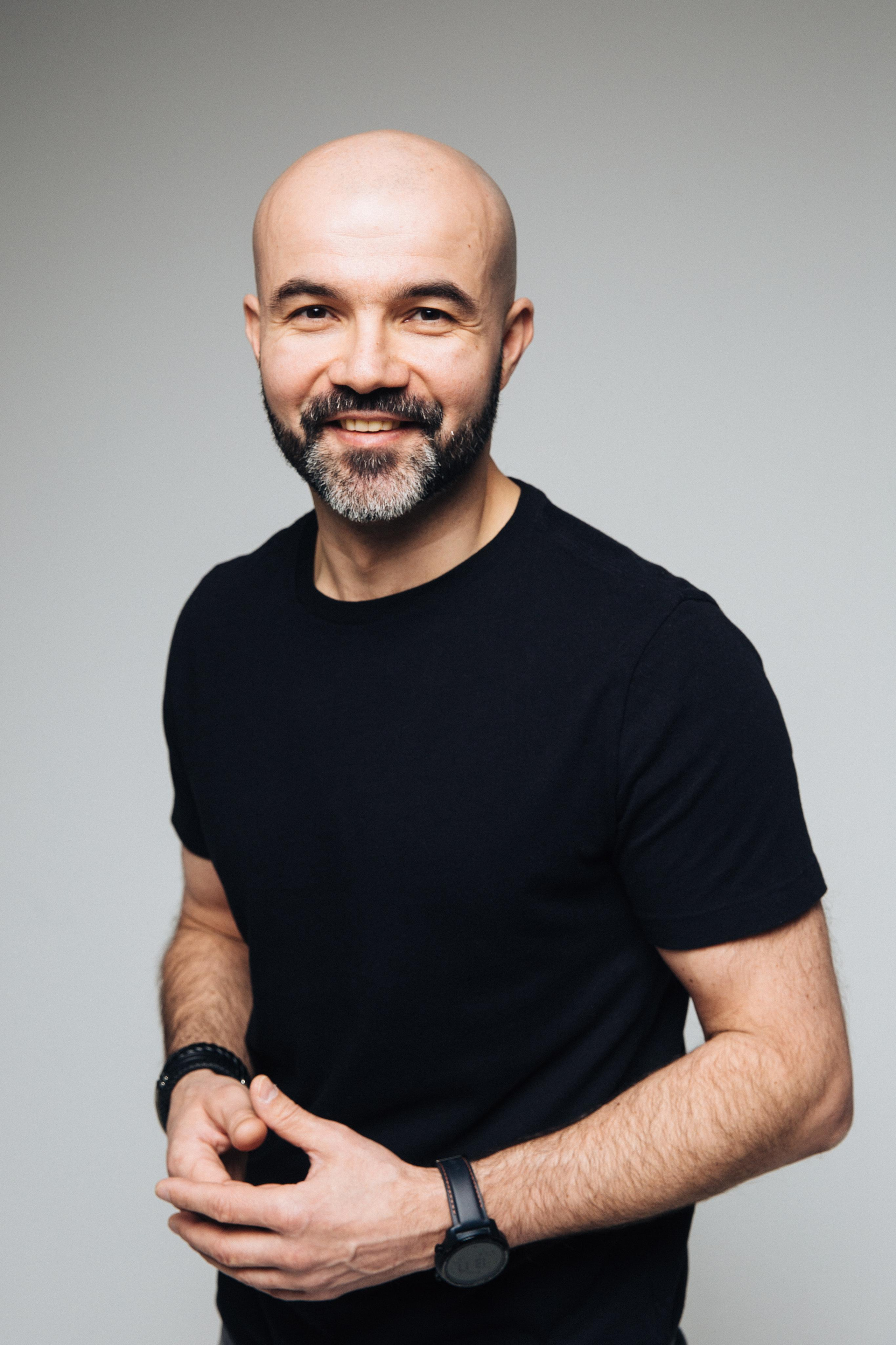 Бизнес портрет мужской и женский руководителя. КонТайм: профессиональная съемка для организаций