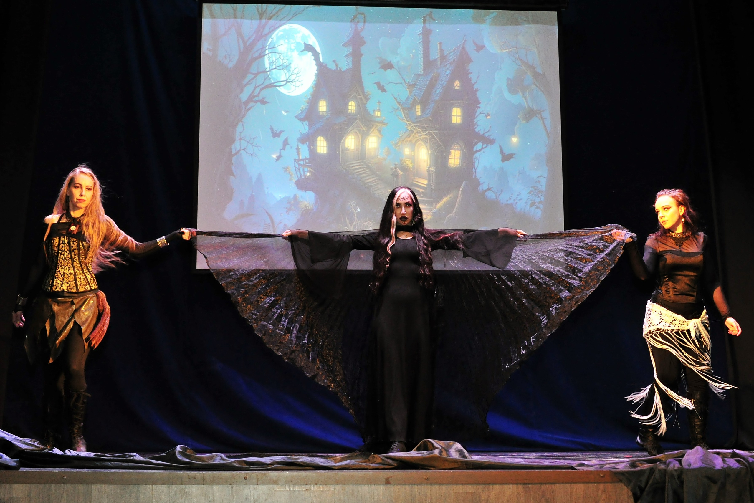 Танец ведьм и нечистой силы