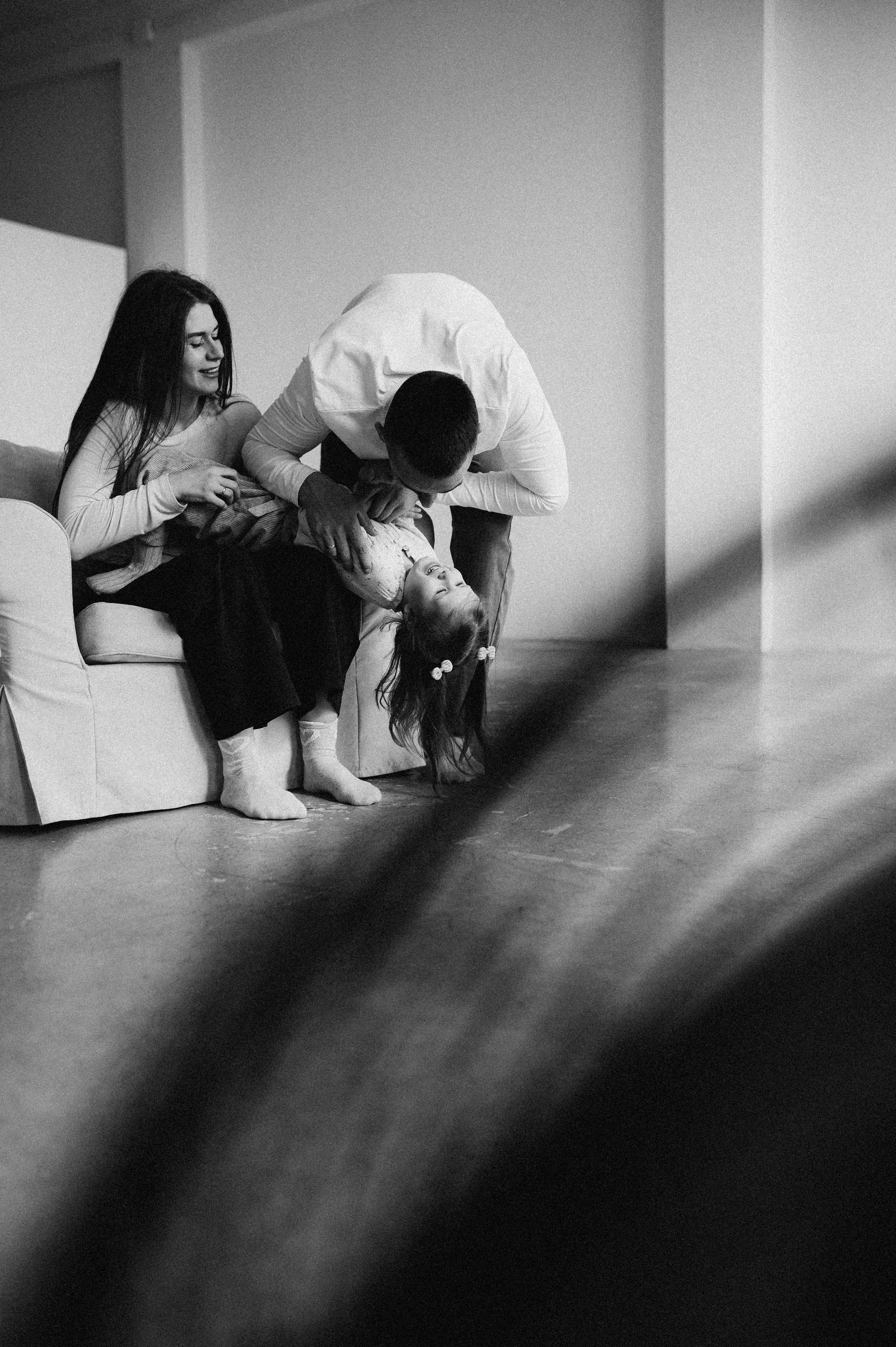 Антон, Карина и Варвара. Семейный фотограф в Новосибирске Женя Индрикова
