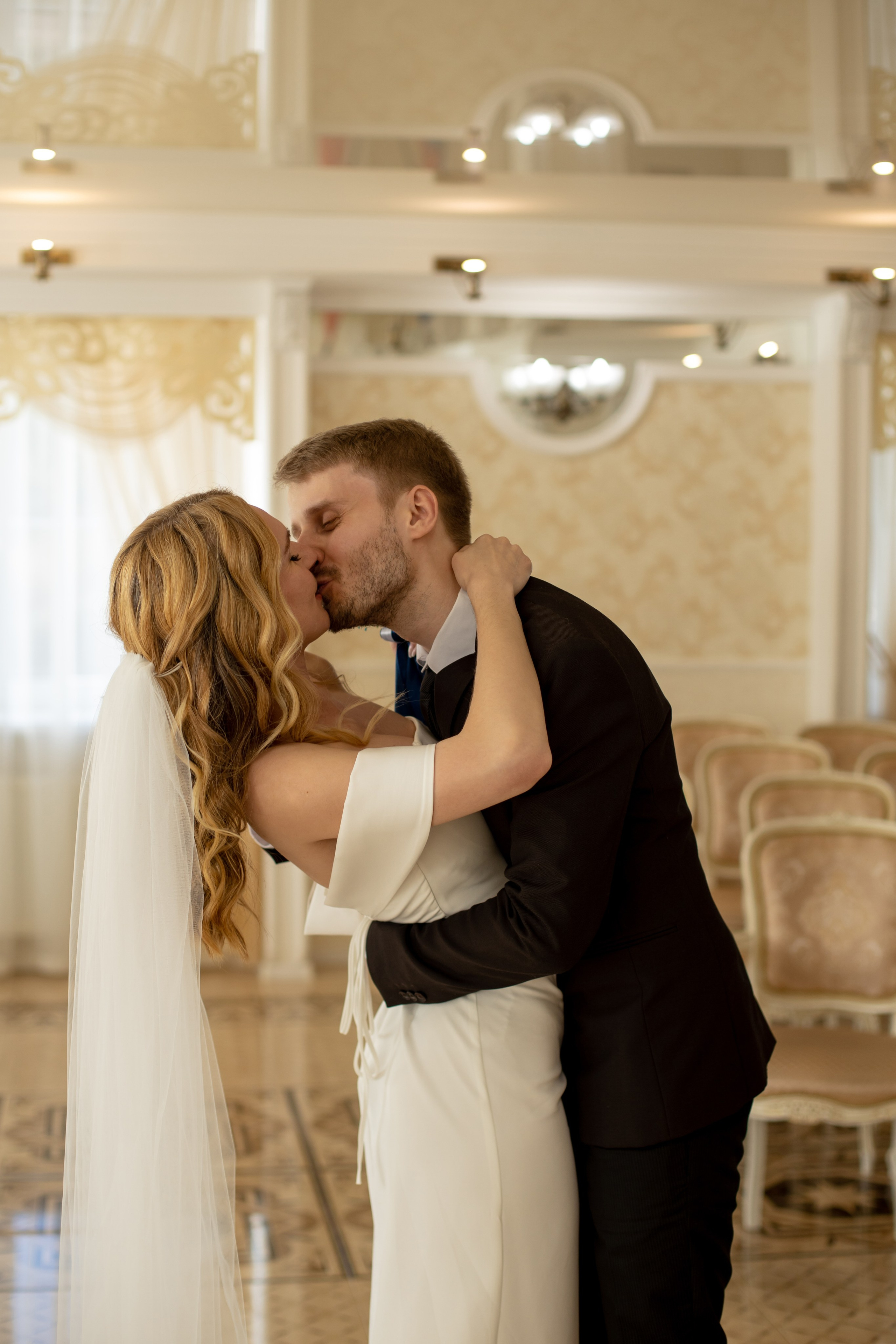 Петергоф / ЗАГС + прогулка. Свадебный и семейный фотограф в Москве Диана Левченко