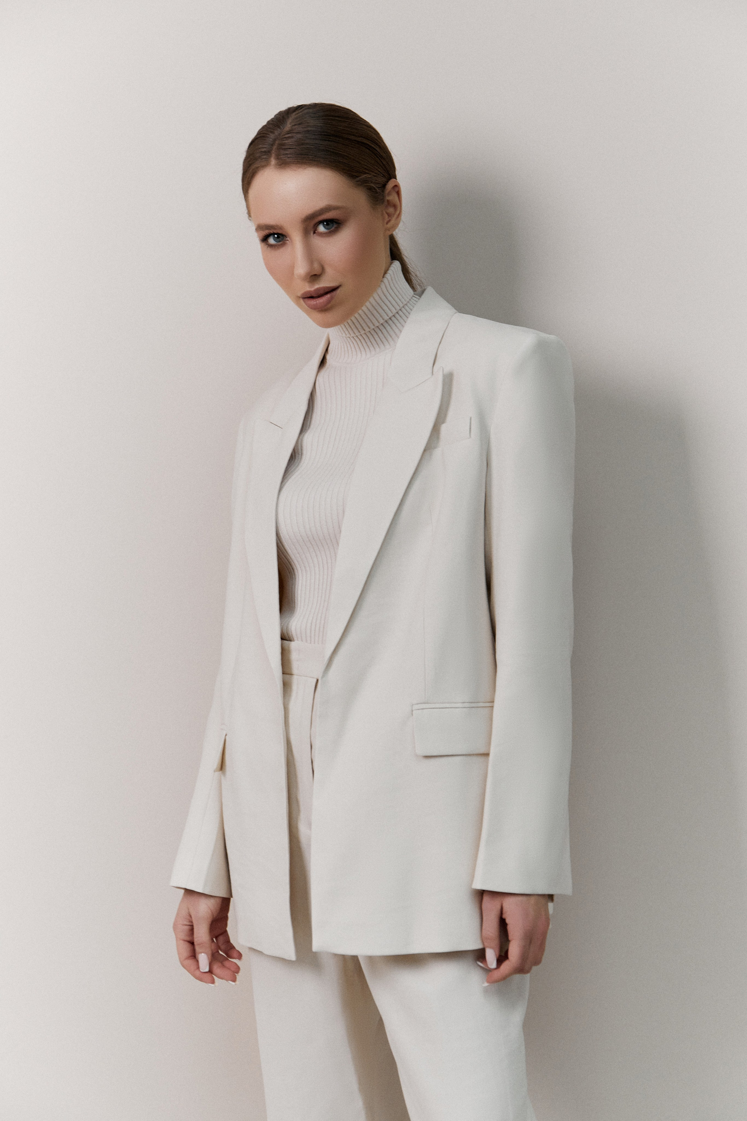 Каталог костюмы