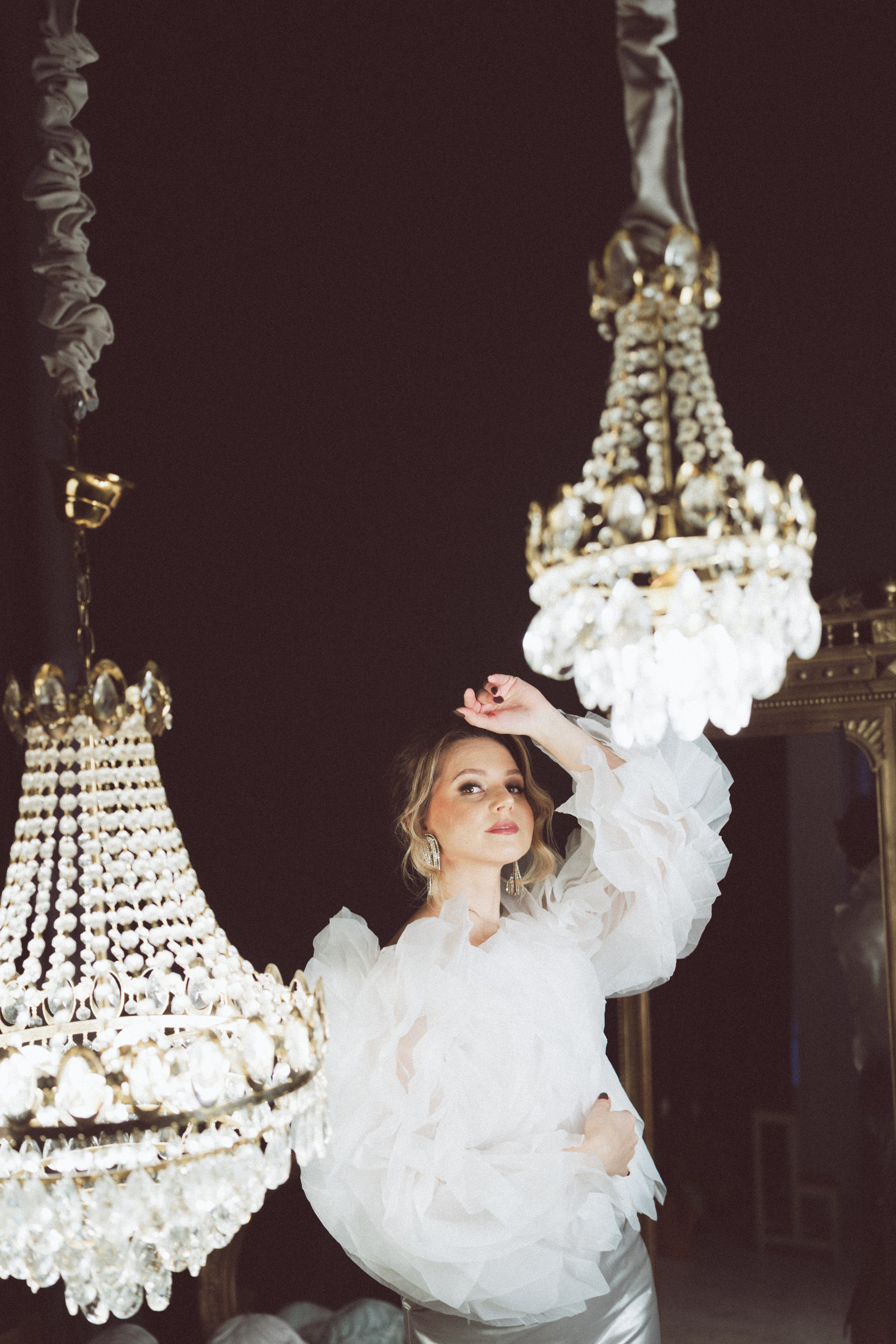 НОВОГОДНЯЯ ФОТОСЕСИИЯ В СТУДИИ ДЛЯ ДЕВУШКИ И ПРОГУЛКА ПО ЧЕРНЫШЕВСКОЙ. Профессиональный фотограф, Санкт-Петербург — Виктория Богомолова