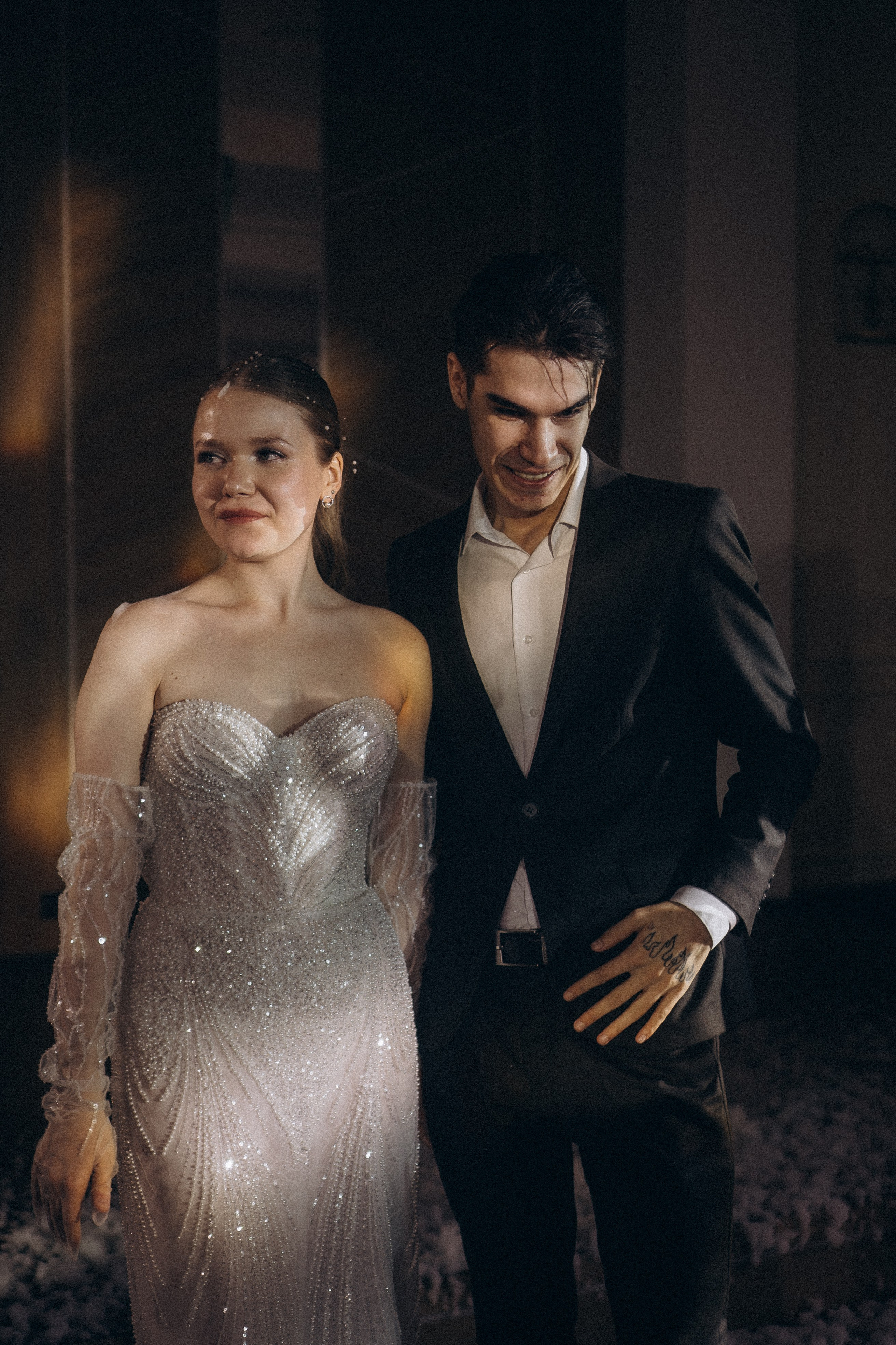 СВАДЕБНАЯ СЬЕМКА СБОРОВ В ОТЕЛЕ И ВЫЕЗД НА ЦЕРЕМОНИЮ (СНЯТО В СИБИРЕ В НИЖНЕВАРТОВСКЕ). Профессиональный фотограф, Санкт-Петербург — Виктория Богомолова