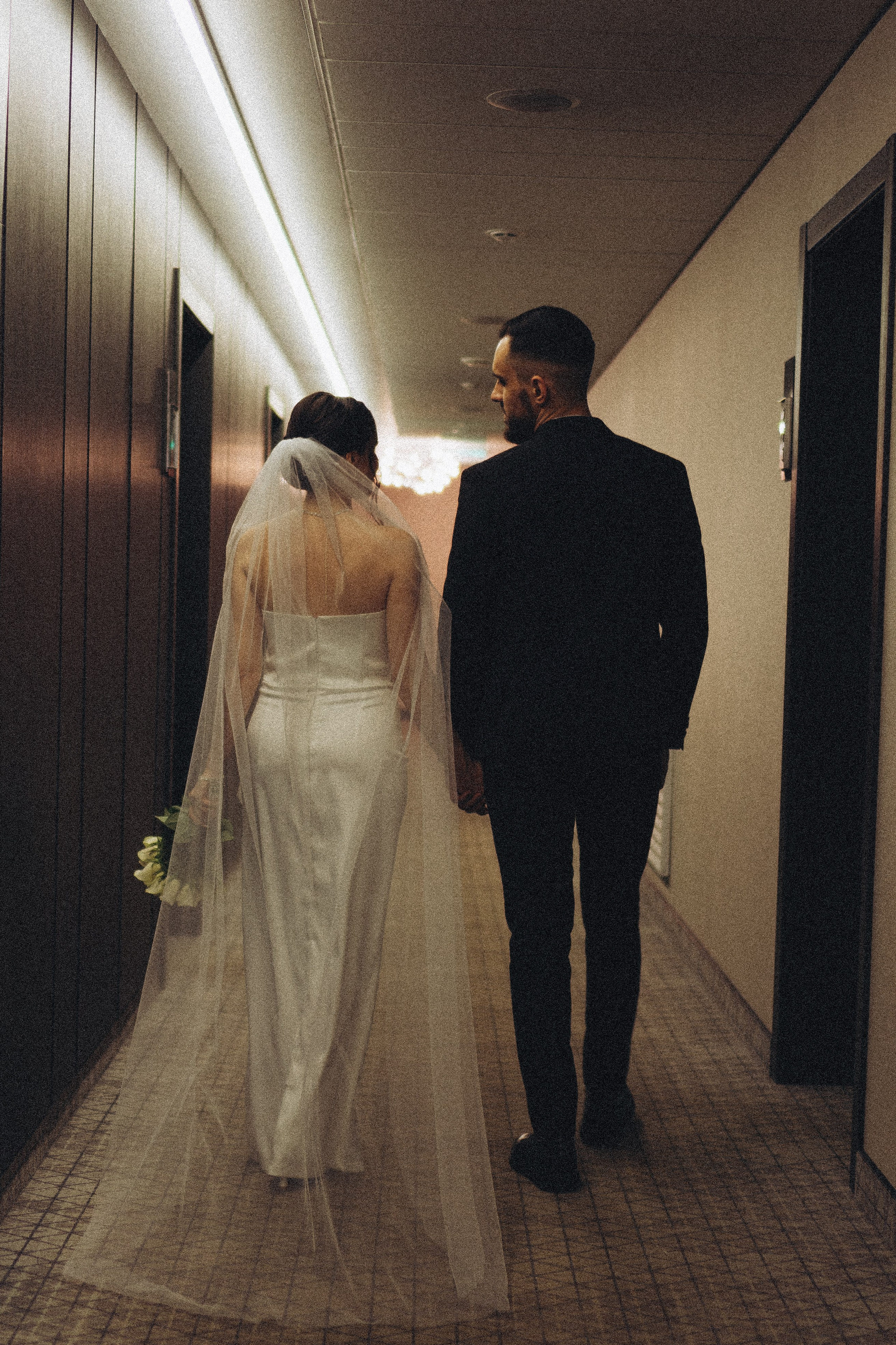 СВАДЕБНАЯ СЬЕМКА СБОРОВ ЖЕНИХА И НЕВЕСТЫ В ОТЕЛЕ И ТАКЖЕ ФОТОСЕССИИЯ В ОТЕЛЕЕ МЕГАПОЛИС БРЯНСК. Профессиональный фотограф, Санкт-Петербург — Виктория Богомолова