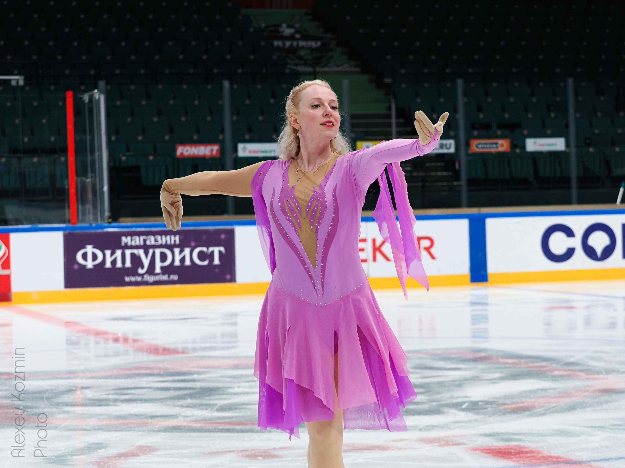 Фигурное катание (Татнефть Арена, г. Казань). Репортажный фотограф Алексей Козьмин