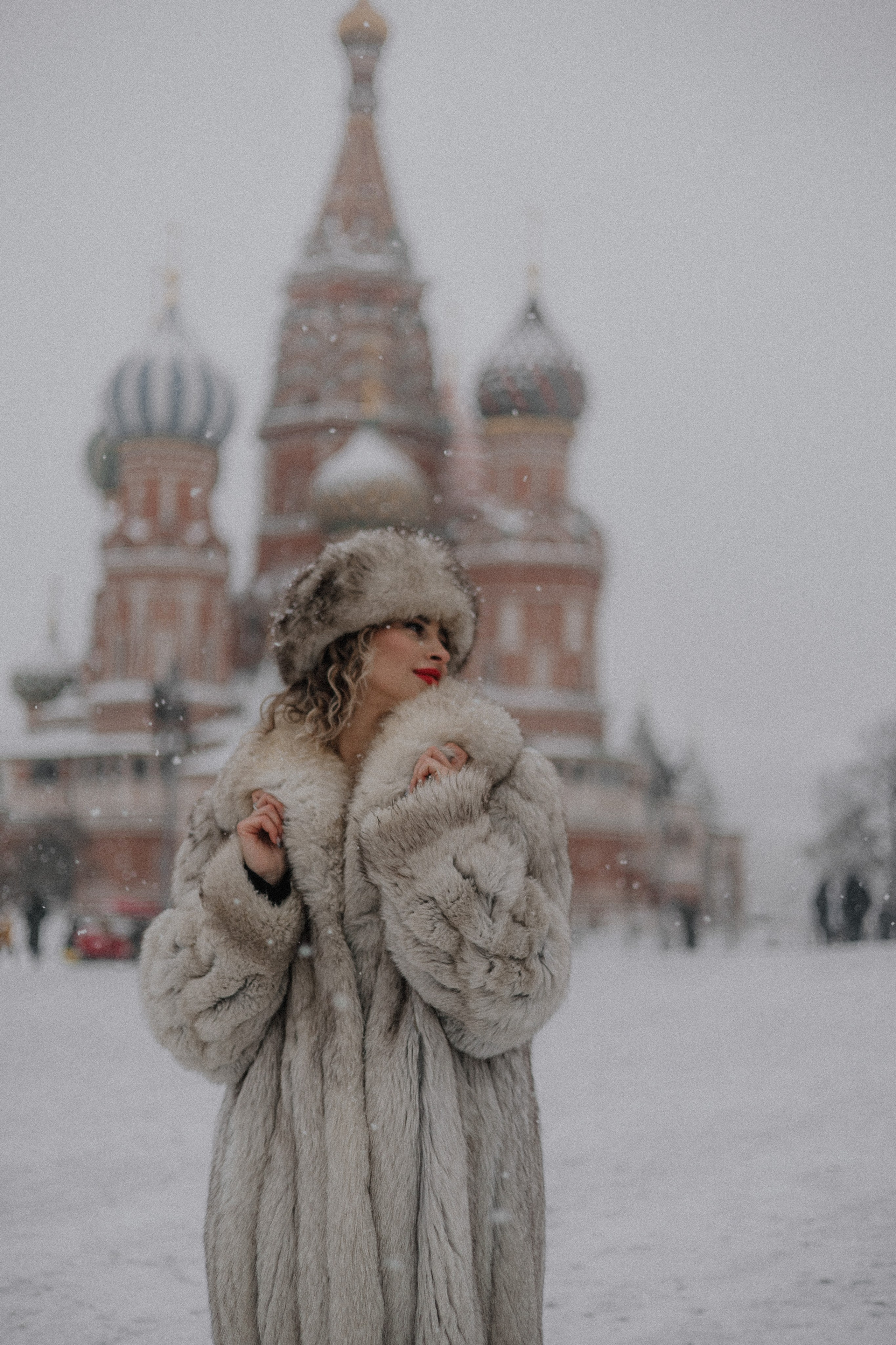Фотосессия в стиле russian girl рашн герл под ключ в Москве. Креативная фотосессия Москва. Фотограф Москва. Фотосессия в Москве. Фотограф в Москве Валерия Рожкова