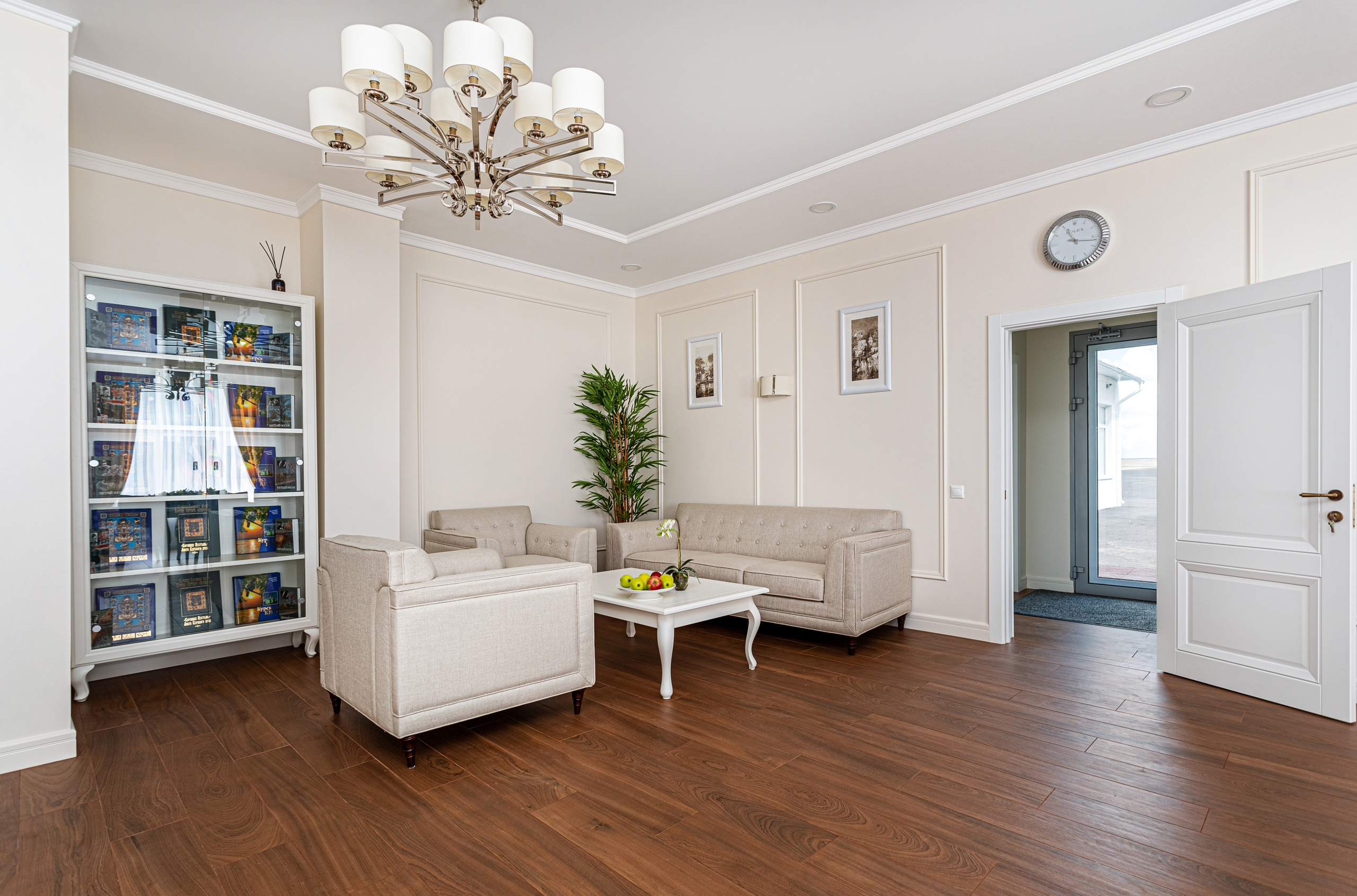 Съемка интерьеров зала аэропорта в Курске. Максим Бондарев, коммерческий фотограф для бизнеса | Курск