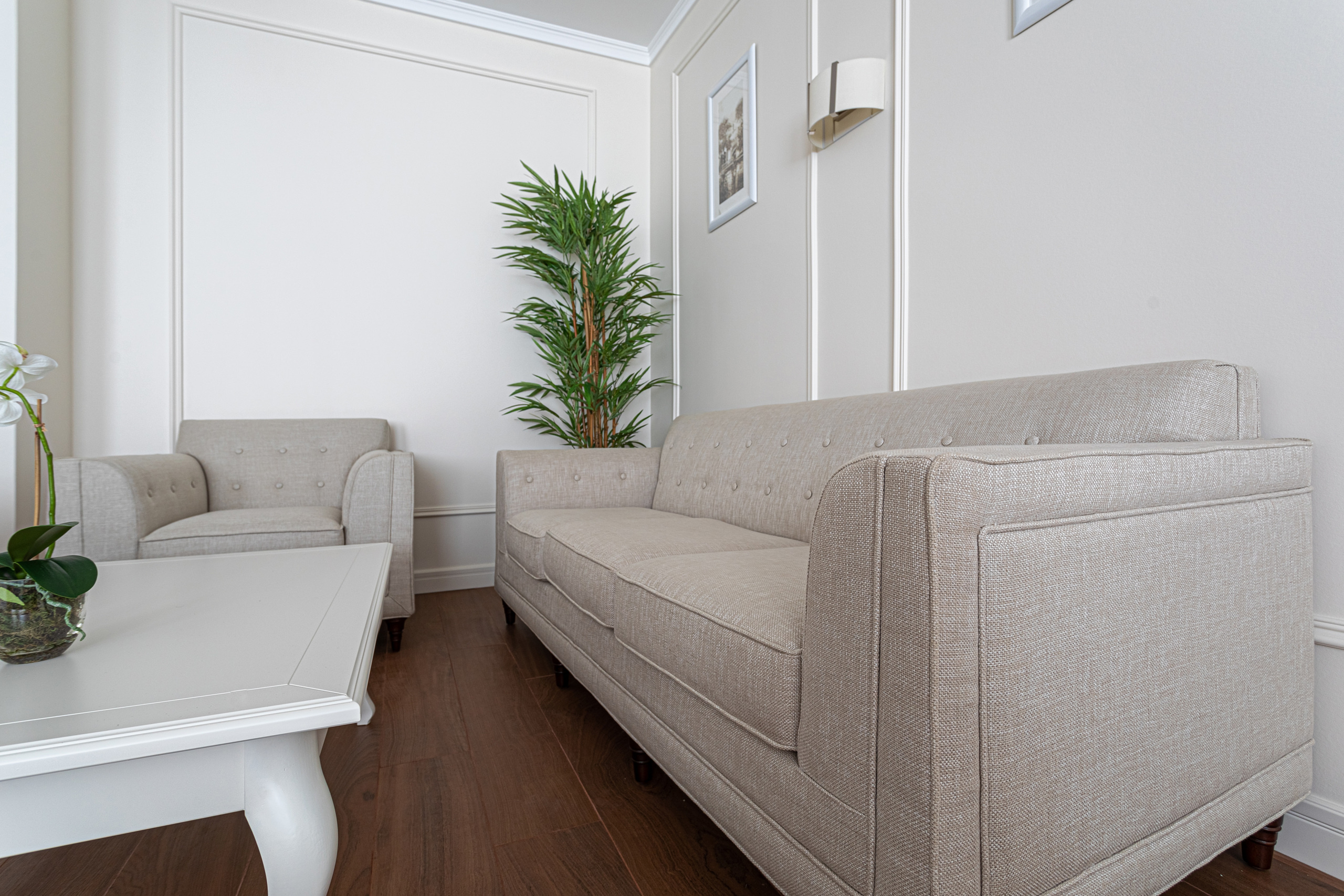 Съемка интерьеров зала аэропорта в Курске. Максим Бондарев, коммерческий фотограф для бизнеса | Курск