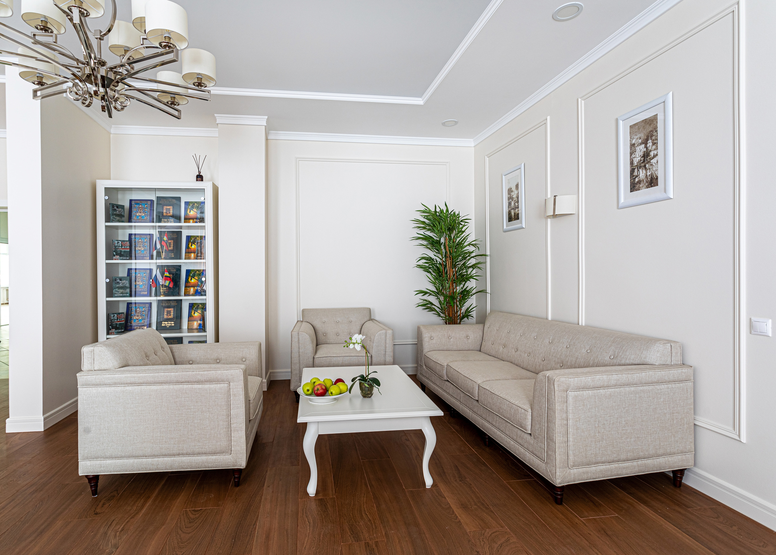 Съемка интерьеров зала аэропорта в Курске. Максим Бондарев, коммерческий фотограф для бизнеса | Курск