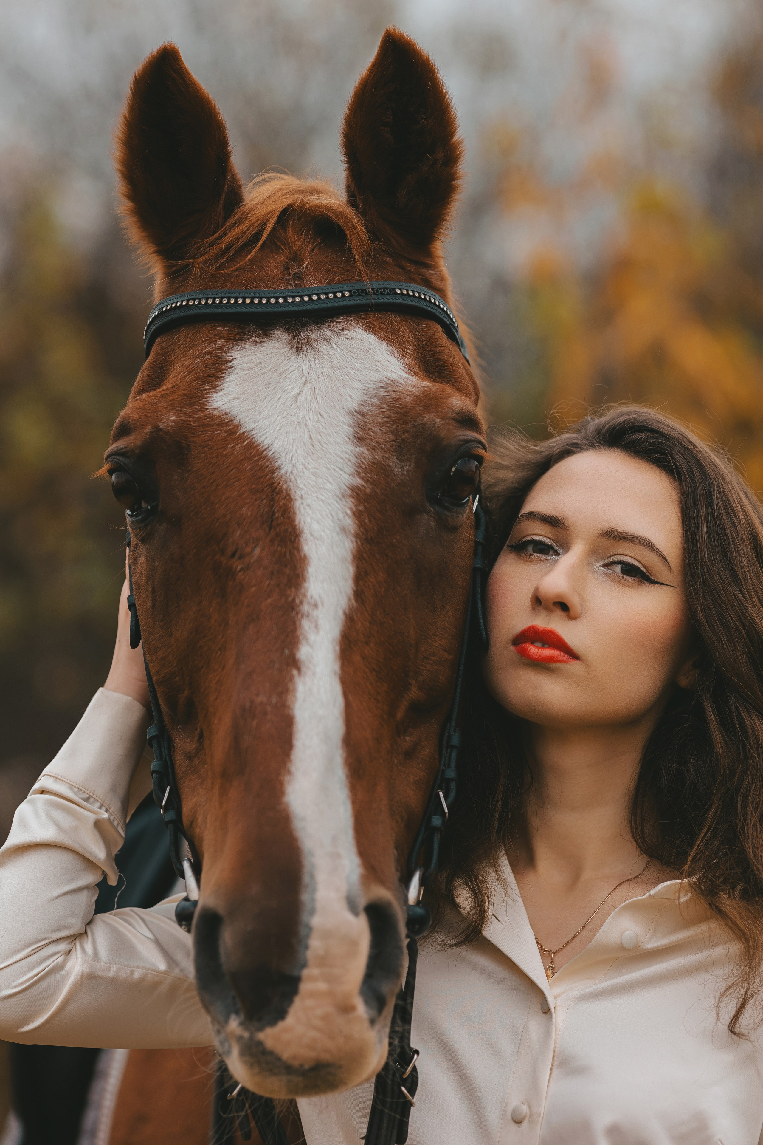 Женский портрет с лошадью. Семейный и женский фотограф в Москве Надежда Воробьева