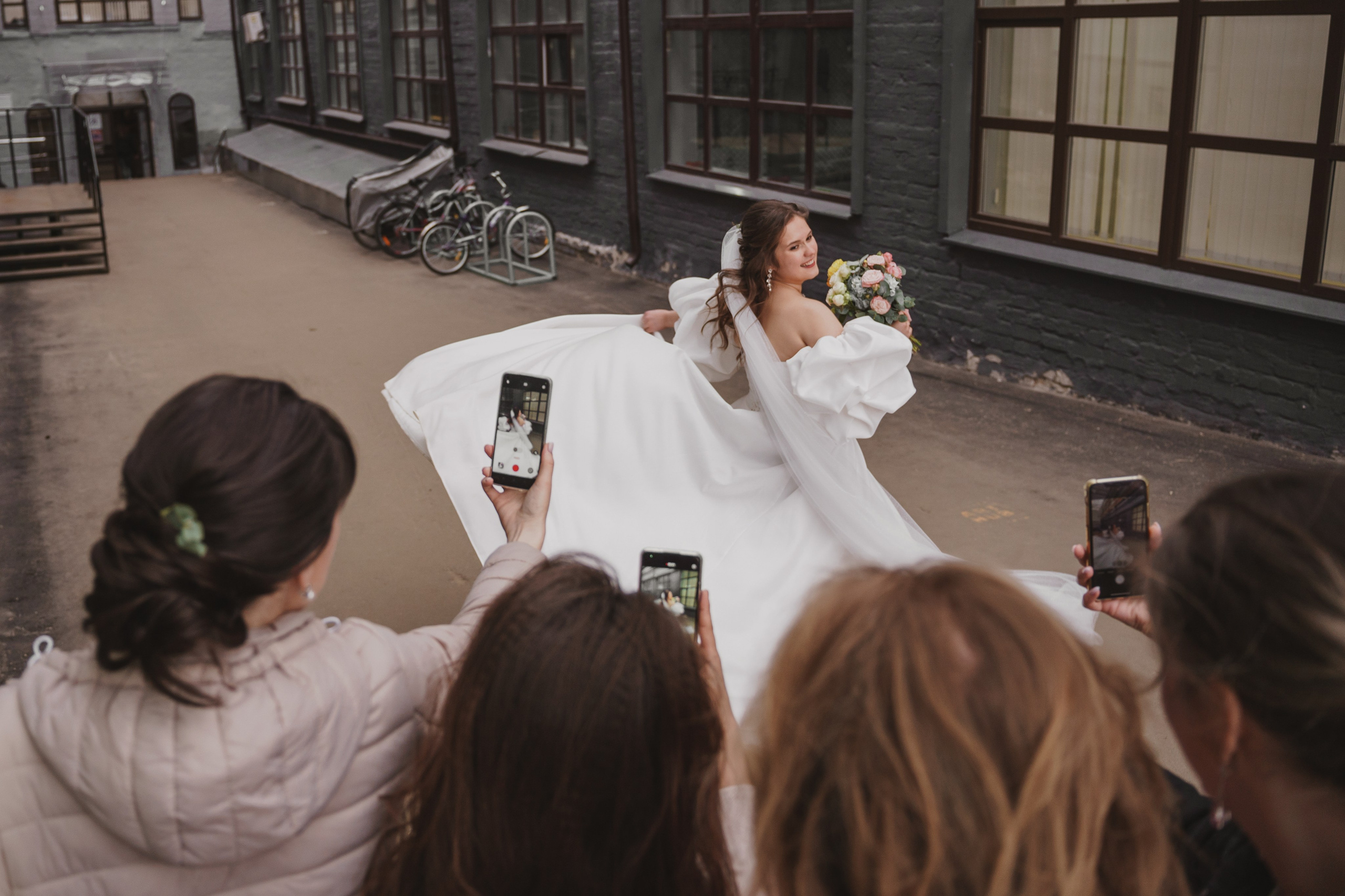 Свадьба Костя+Варя. Ирина Коновалова школьный фотограф. Выпускные альбомы Ярославль