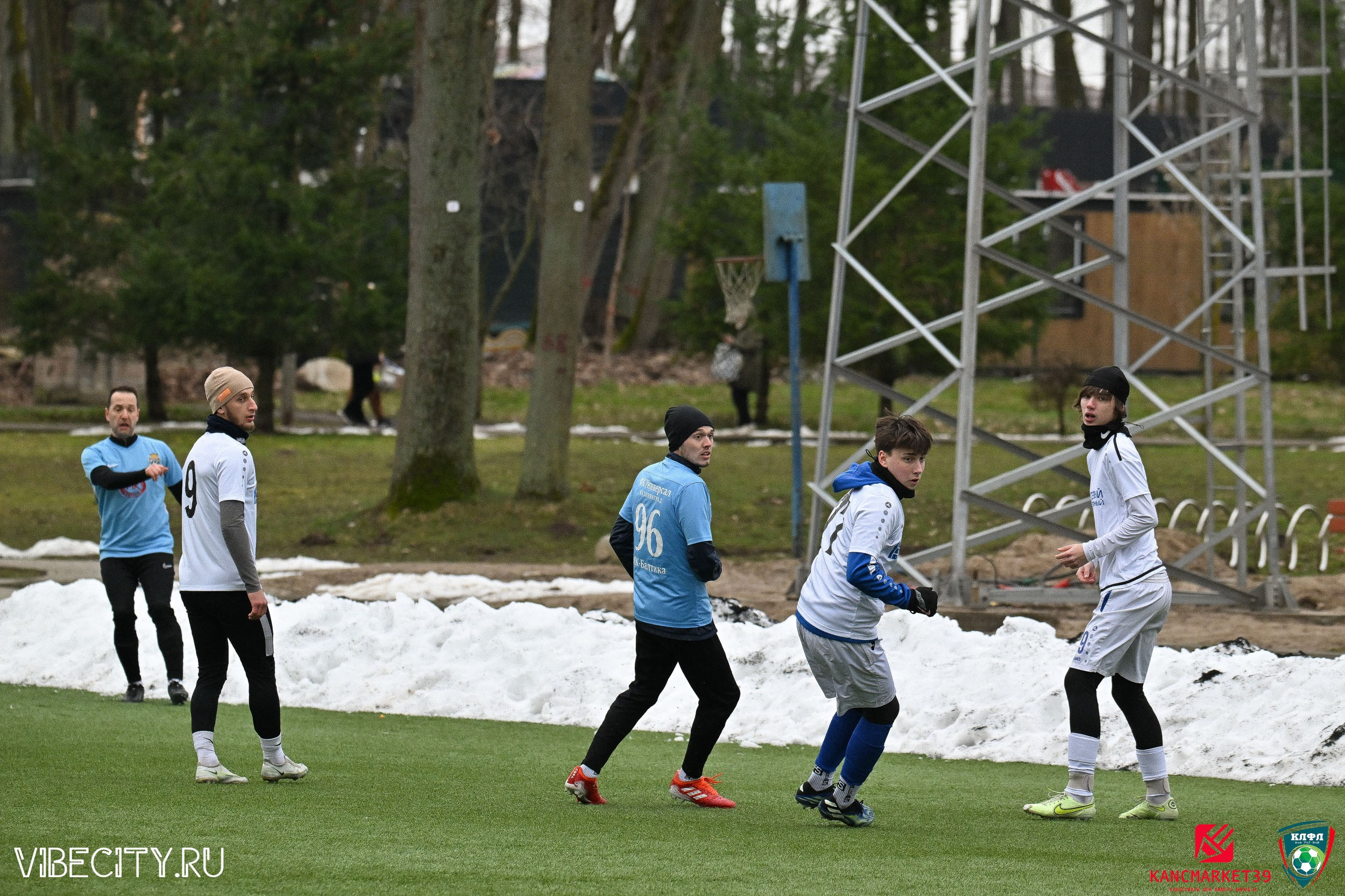 XX ЧЕМПИОНАТ КАЛИНИНГРАДСКОЙ ЛФЛ КАНЦМАРКЕТ39 сезона 2024–2025 гг. VIBECITY.RU Вайб Сити Ру Фоторепортажи Фотоотчеты Калининград