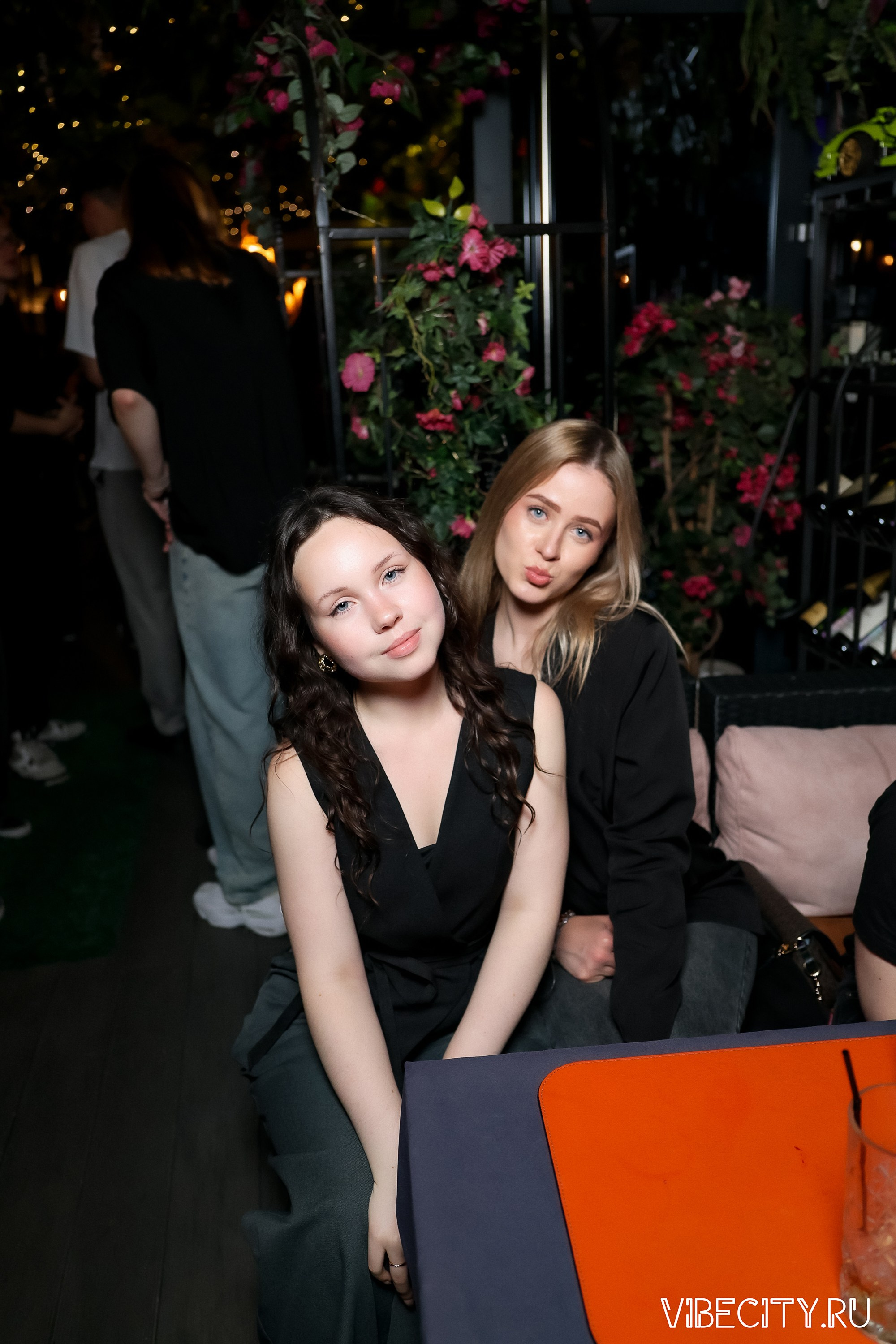 DOUBLE U. VIBECITY.RU Вайб Сити Ру Фоторепортажи Фотоотчеты Калининград