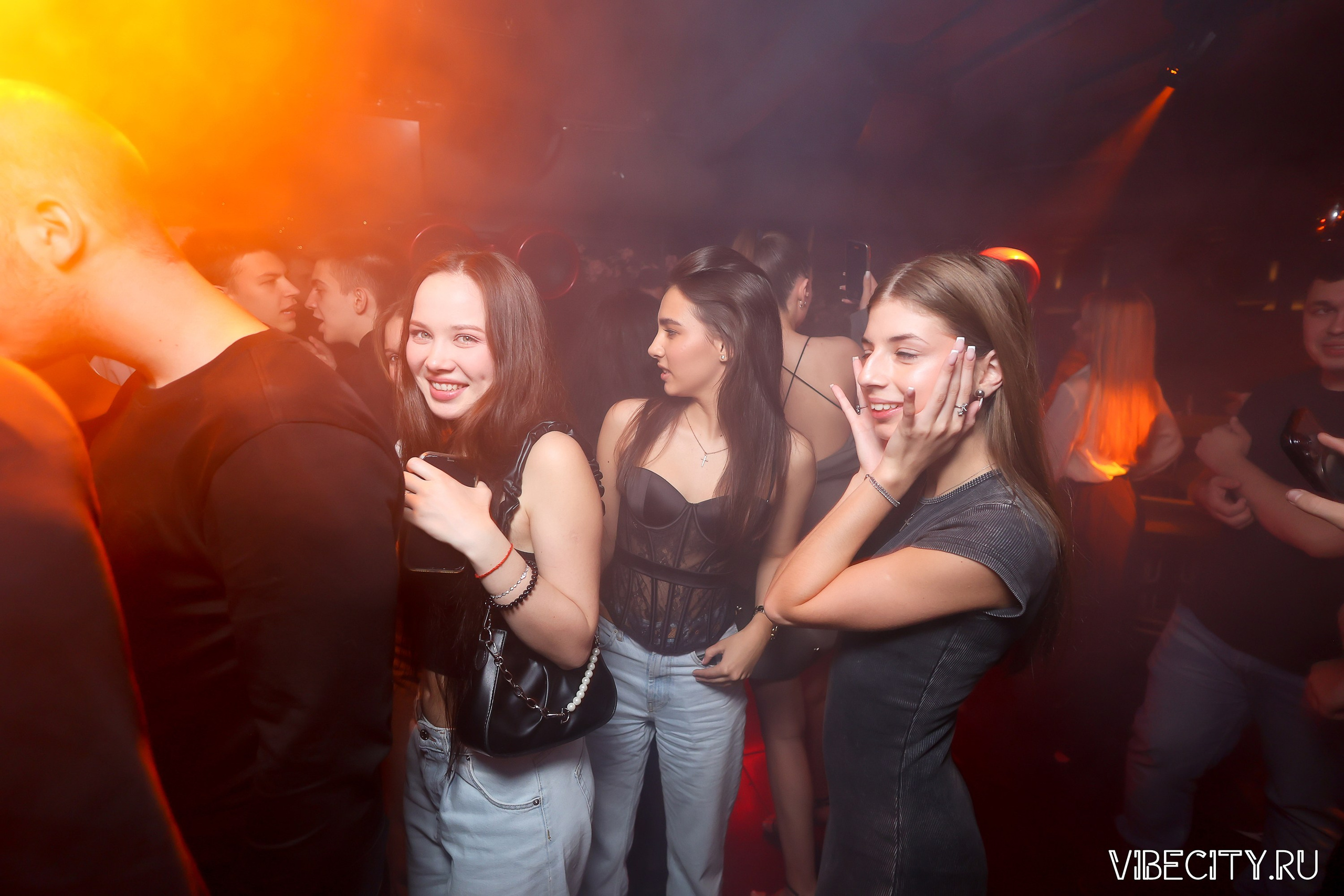 DOUBLE U. VIBECITY.RU Вайб Сити Ру Фоторепортажи Фотоотчеты Калининград