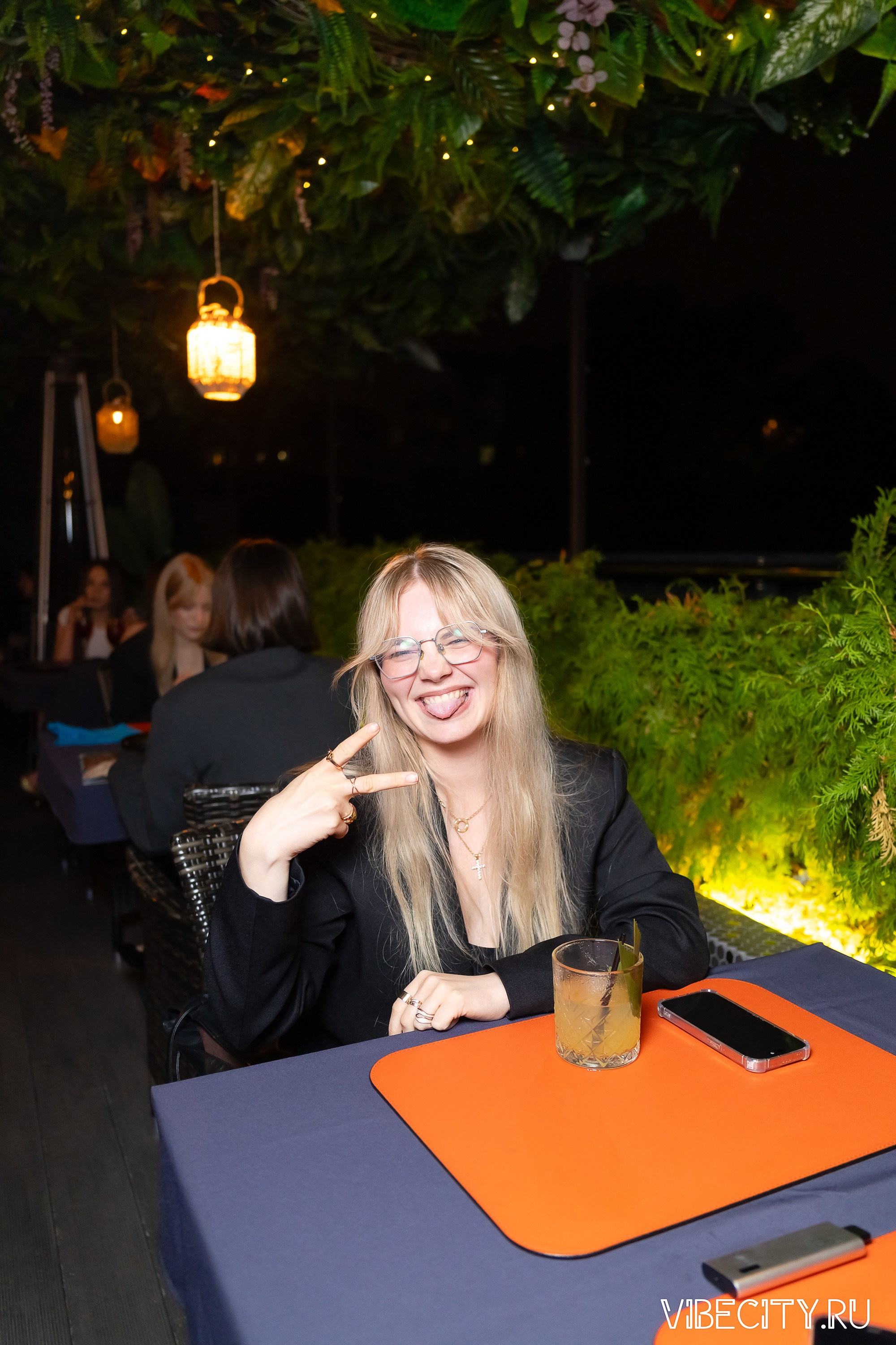 DOUBLE U. VIBECITY.RU Вайб Сити Ру Фоторепортажи Фотоотчеты Калининград