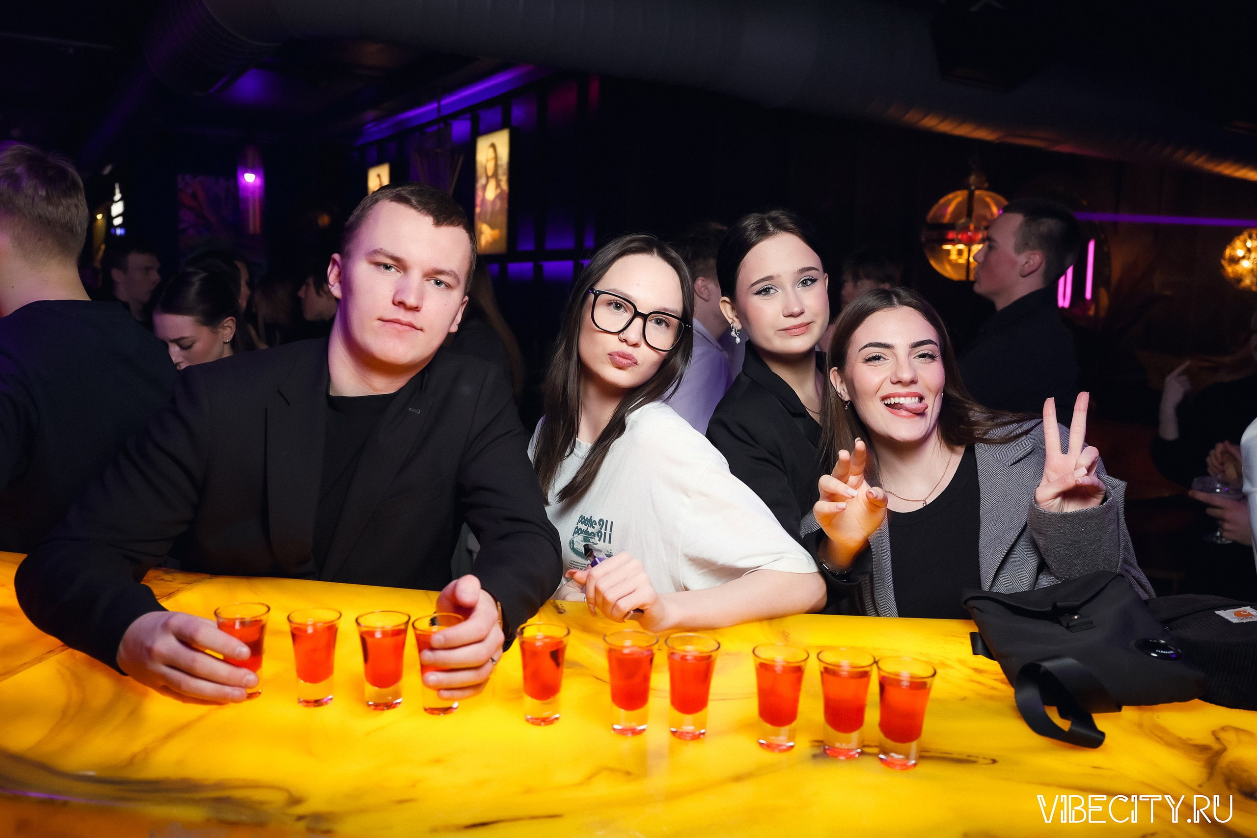 DOUBLE U. VIBECITY.RU Вайб Сити Ру Фоторепортажи Фотоотчеты Калининград