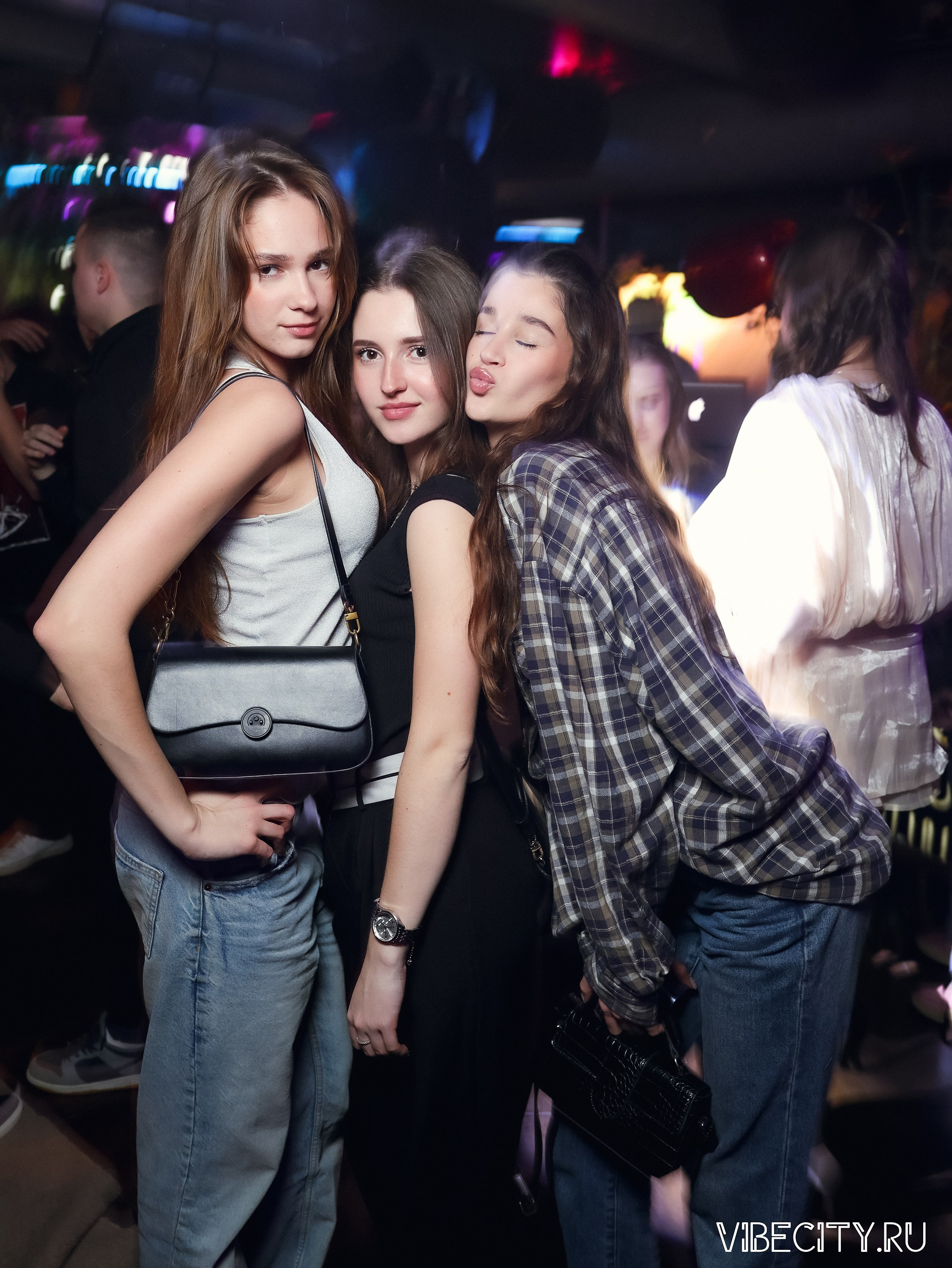 DOUBLE U. VIBECITY.RU Вайб Сити Ру Фоторепортажи Фотоотчеты Калининград