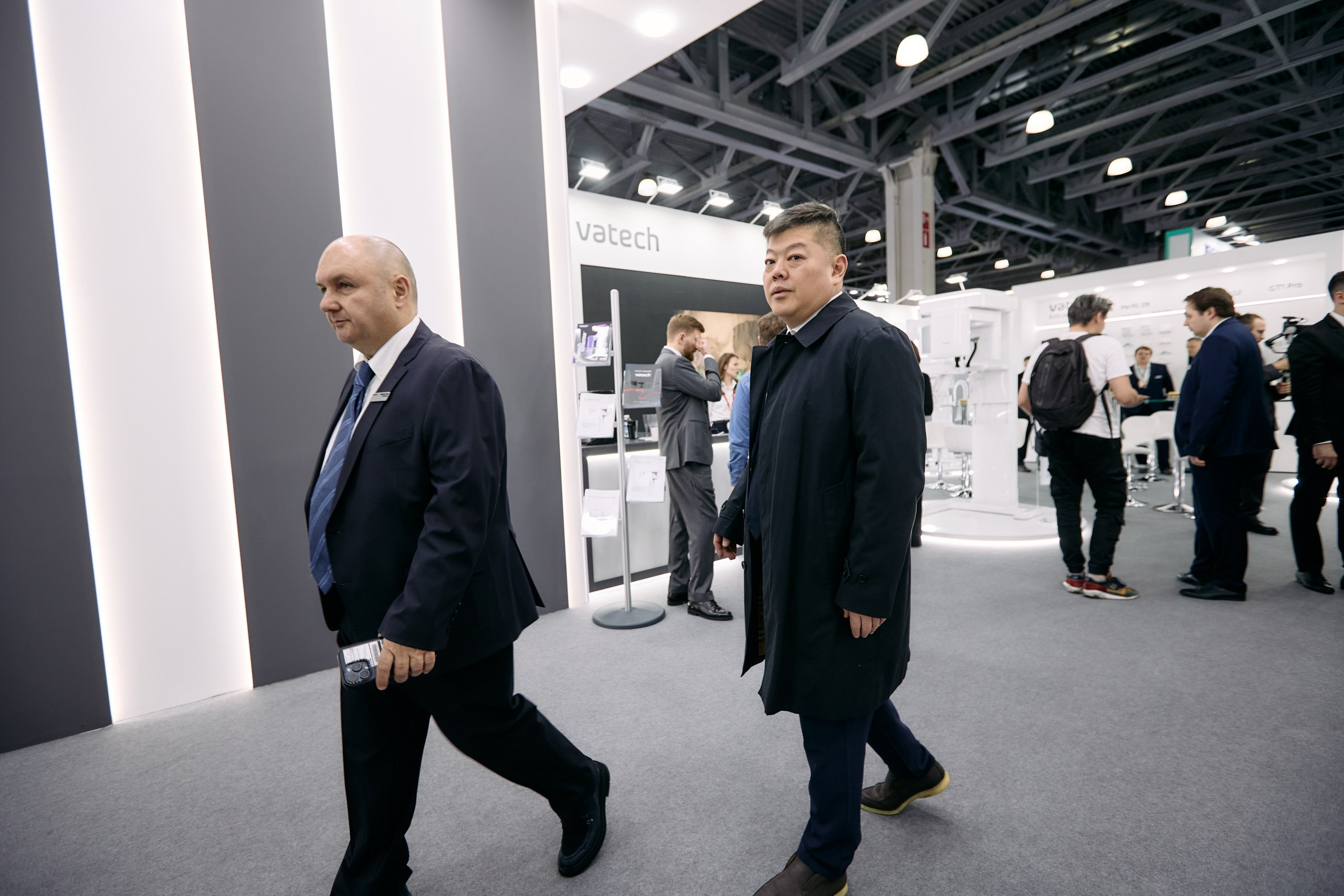 Дентал Салон 2026: Vatech. Свадебный и репортажный фотограф Дмитрий Кононенко