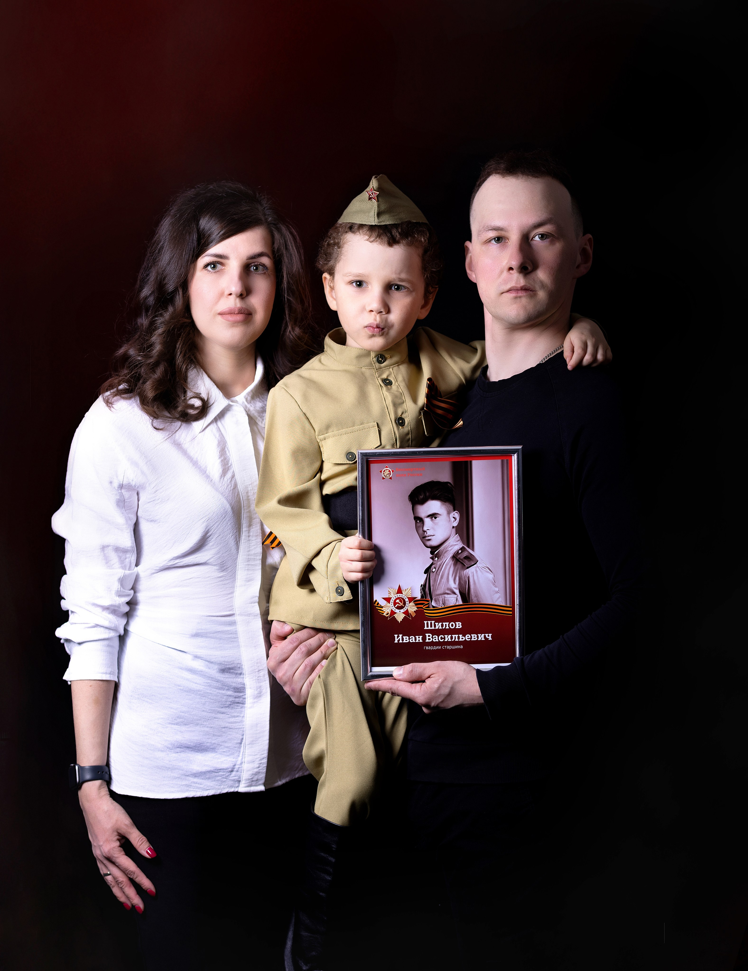 Всероссийский фотопроект «Китель Победы» г. Вилючинск. Ольга Смирнова юрист, фотограф