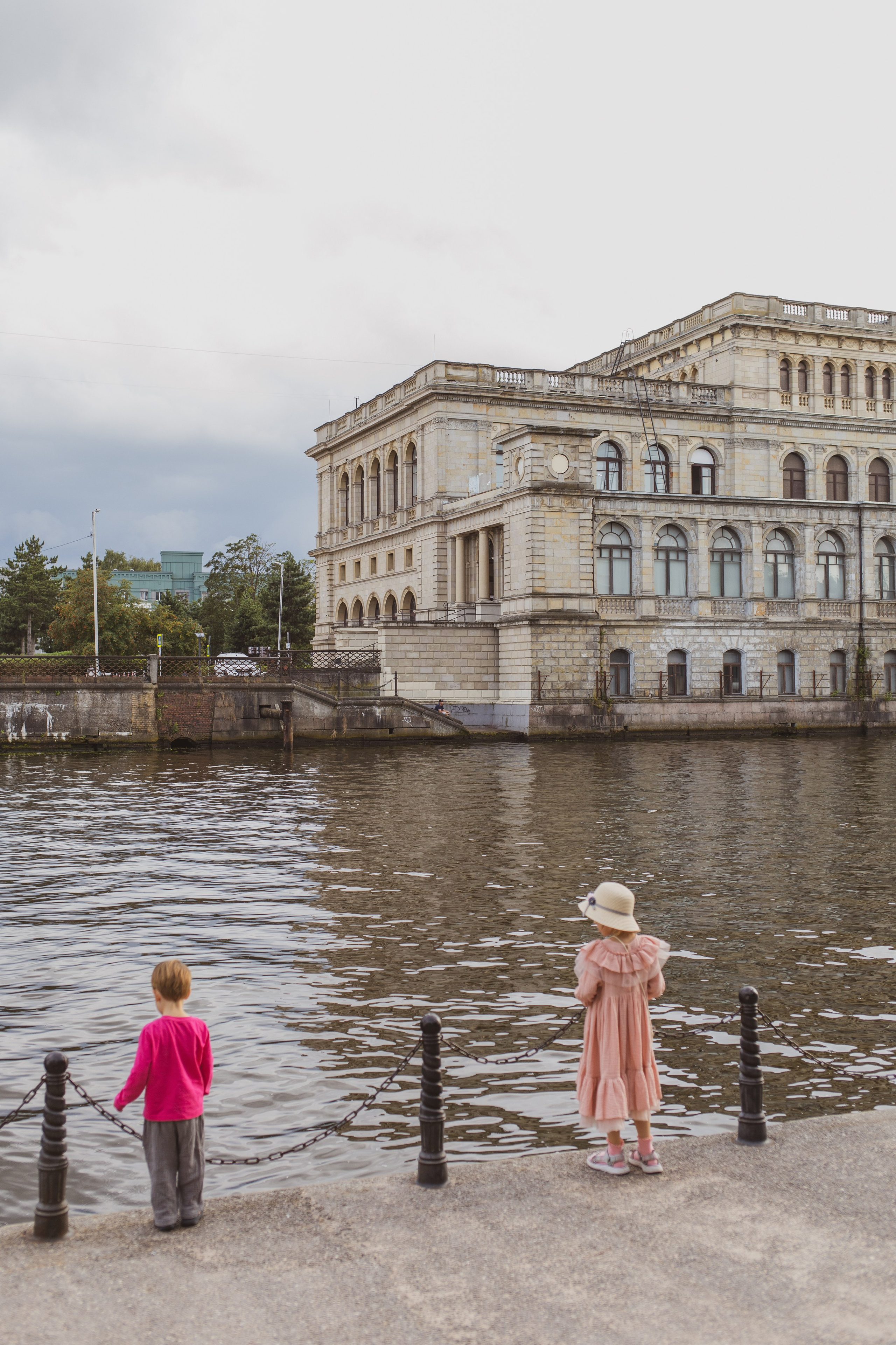 Владислав, Оксана, Милана и Марк