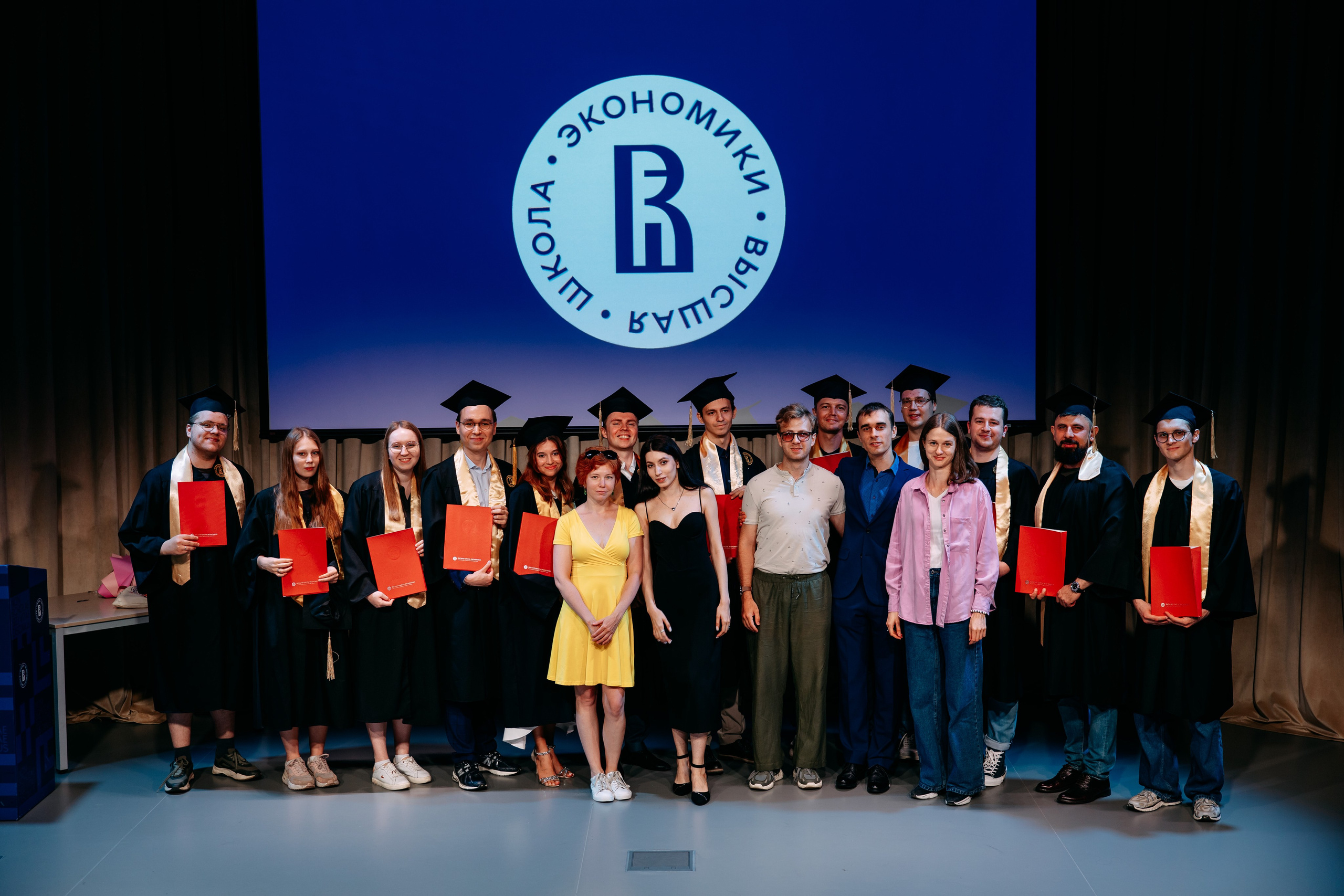 Вручение дипломов. Фото и видео съемка. Андрей Ионов