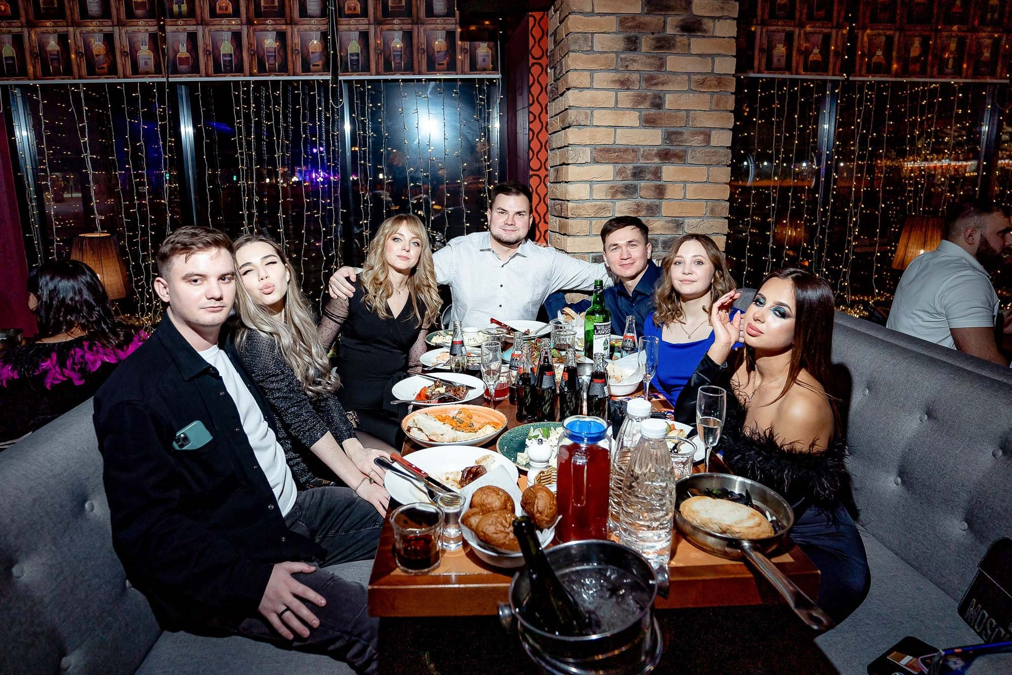 Новый год 2024 в Peoples. Сергей Кошкин. Репортажная и ивент-фотография в Сургуте