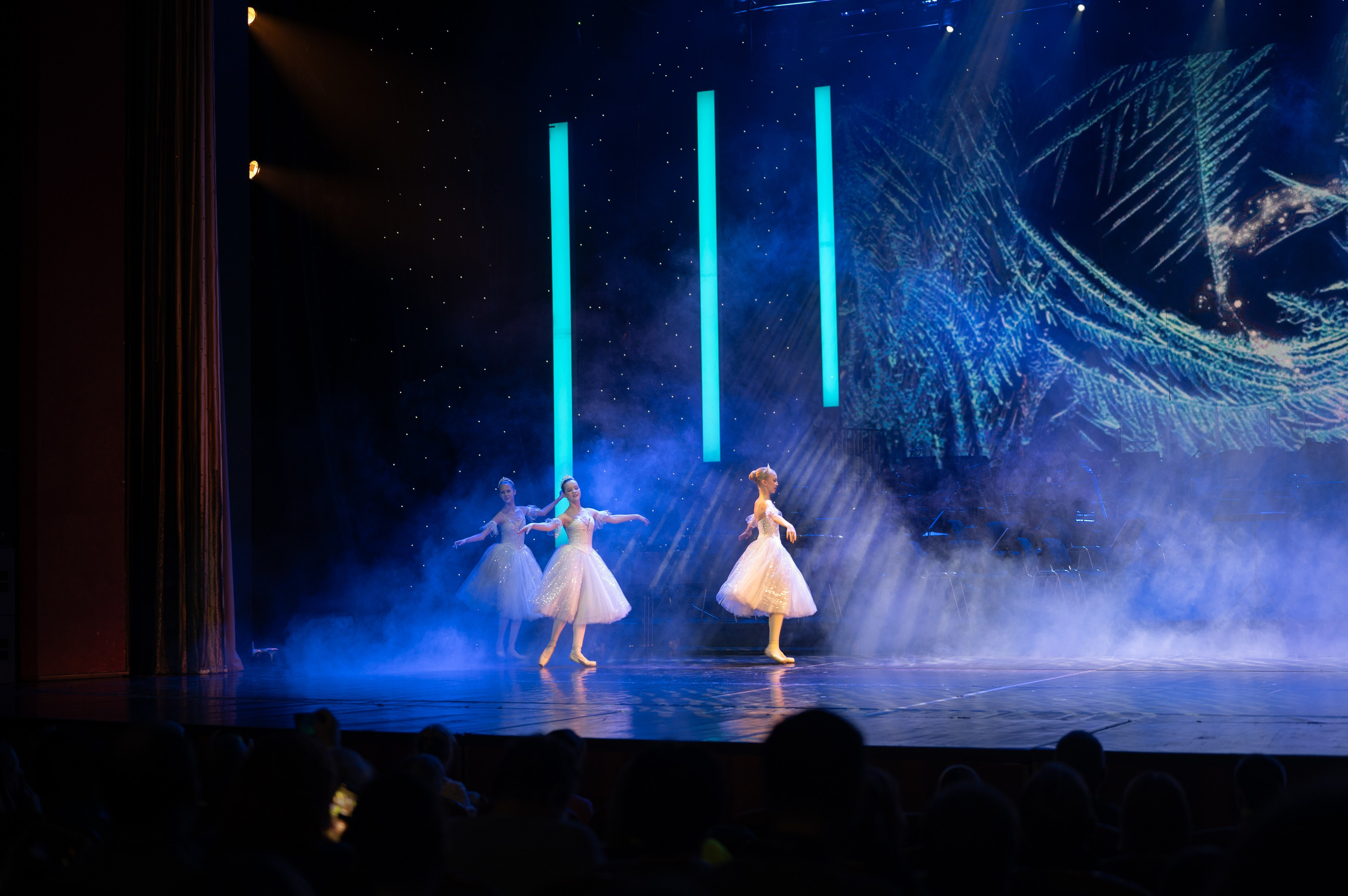 Отчетный концерт ДШИ «Гармония» «Зимняя гармония». Фотограф новорожденных, семейный детский в Тюмени Татьяна Морозова