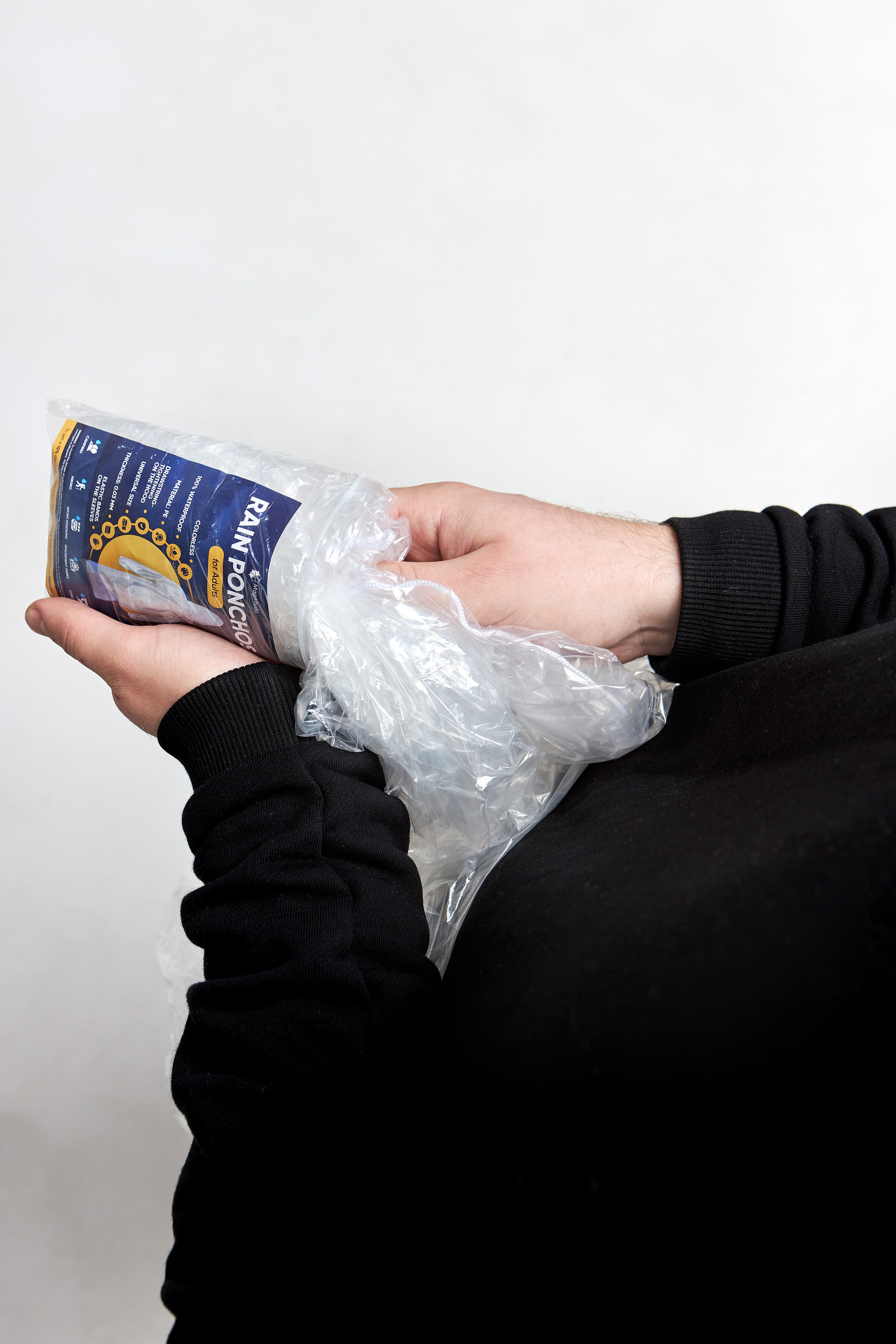 Дождевики для маркетплейса. Фотограф Мария Лазакович — Минск