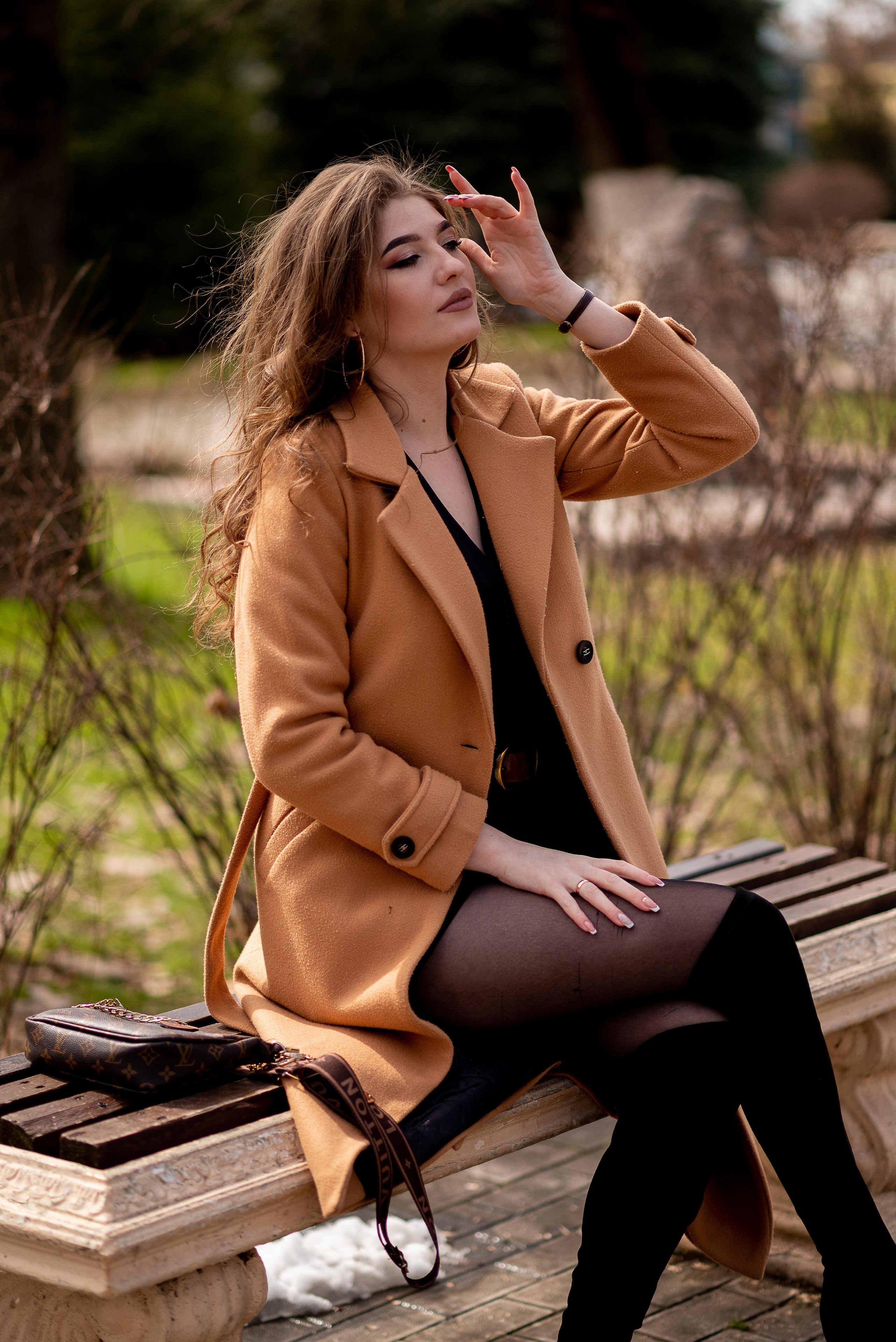 Фотосессия Алины в парке. Видеосьемка, фотосьемка свадеб, юбилеев, утренников в Краснодарском кр