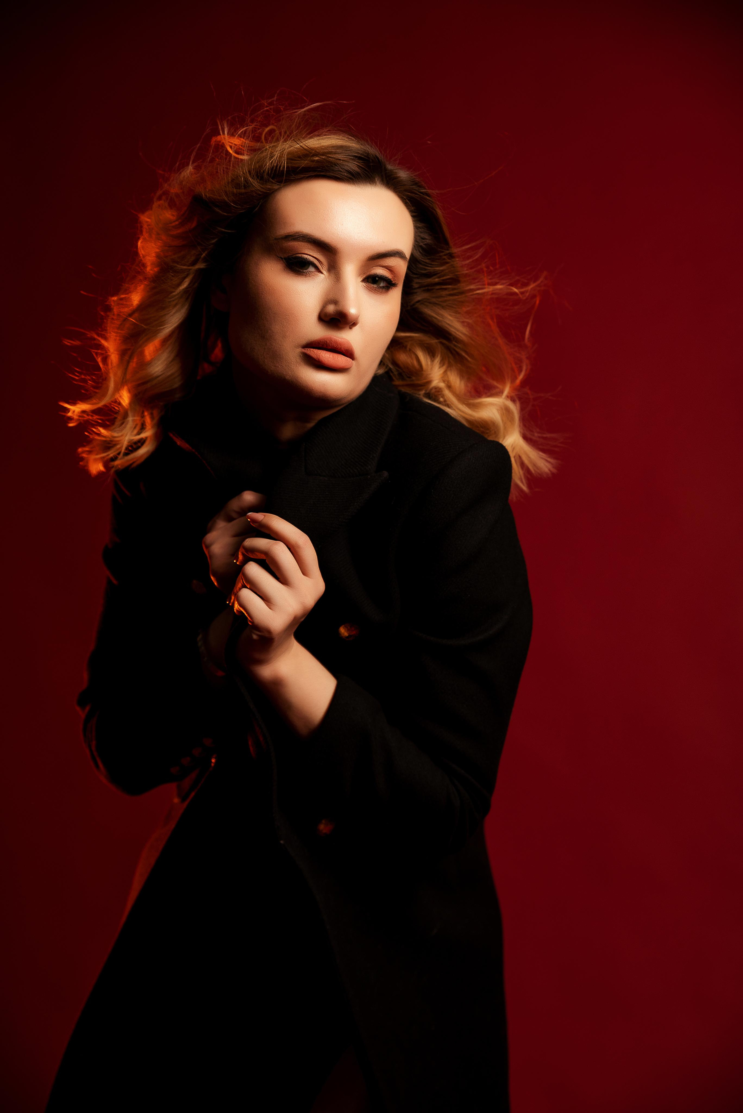 Студийная съёмка для Юлии. Видеосьемка, фотосьемка свадеб, юбилеев, утренников в Краснодарском кр