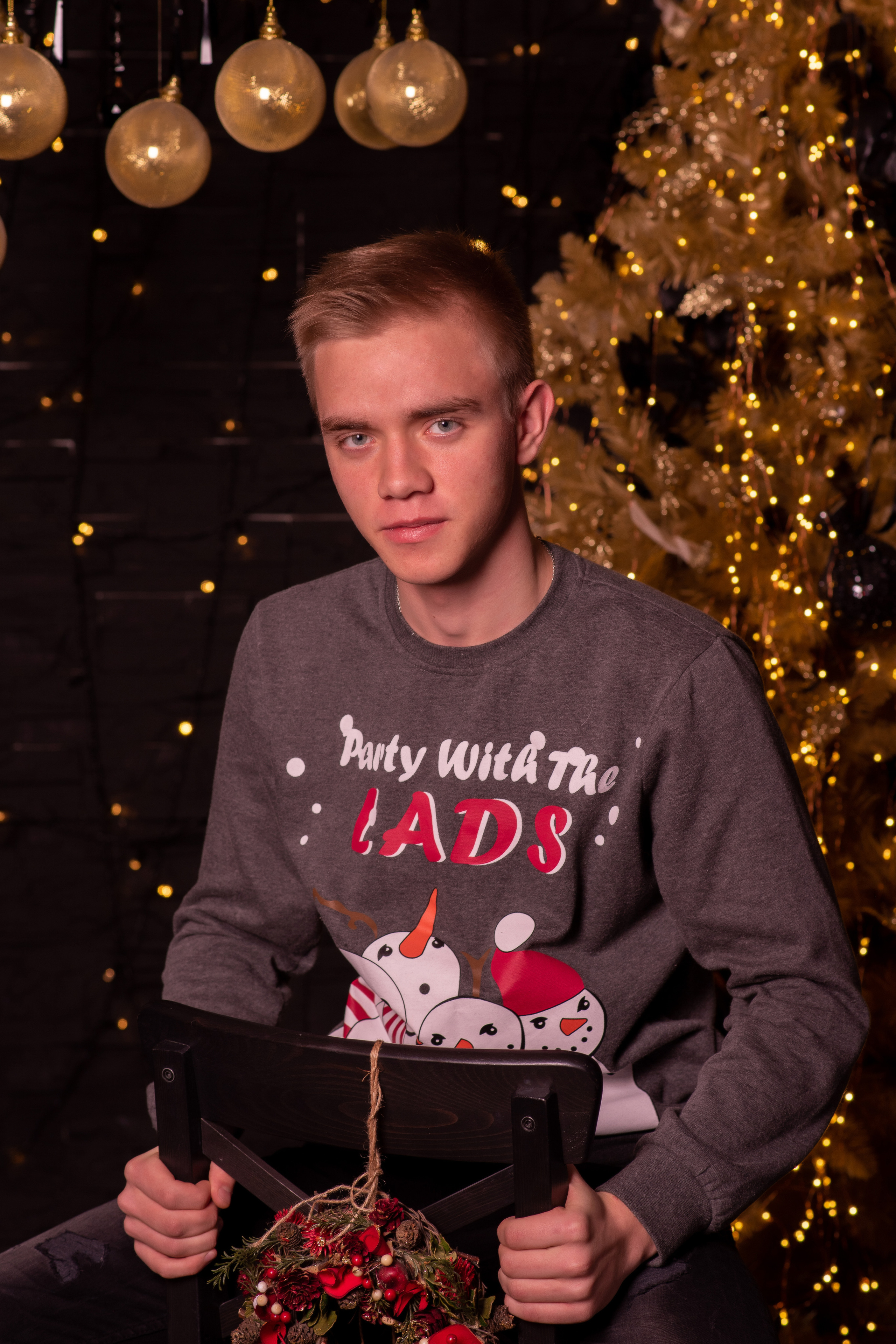 Школа п. Глубокий. Видеосьемка, фотосьемка свадеб, юбилеев, утренников в Краснодарском кр