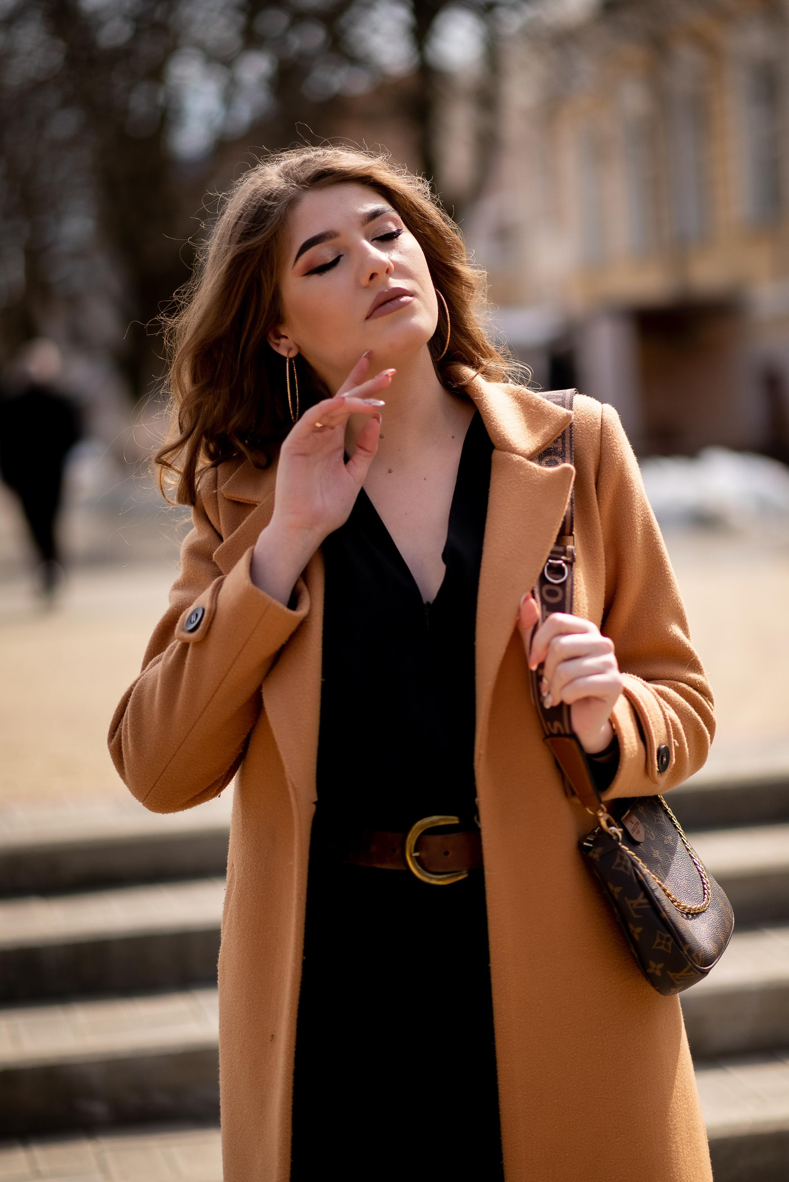 Фотосессия Алины в парке. Видеосьемка, фотосьемка свадеб, юбилеев, утренников в Краснодарском кр