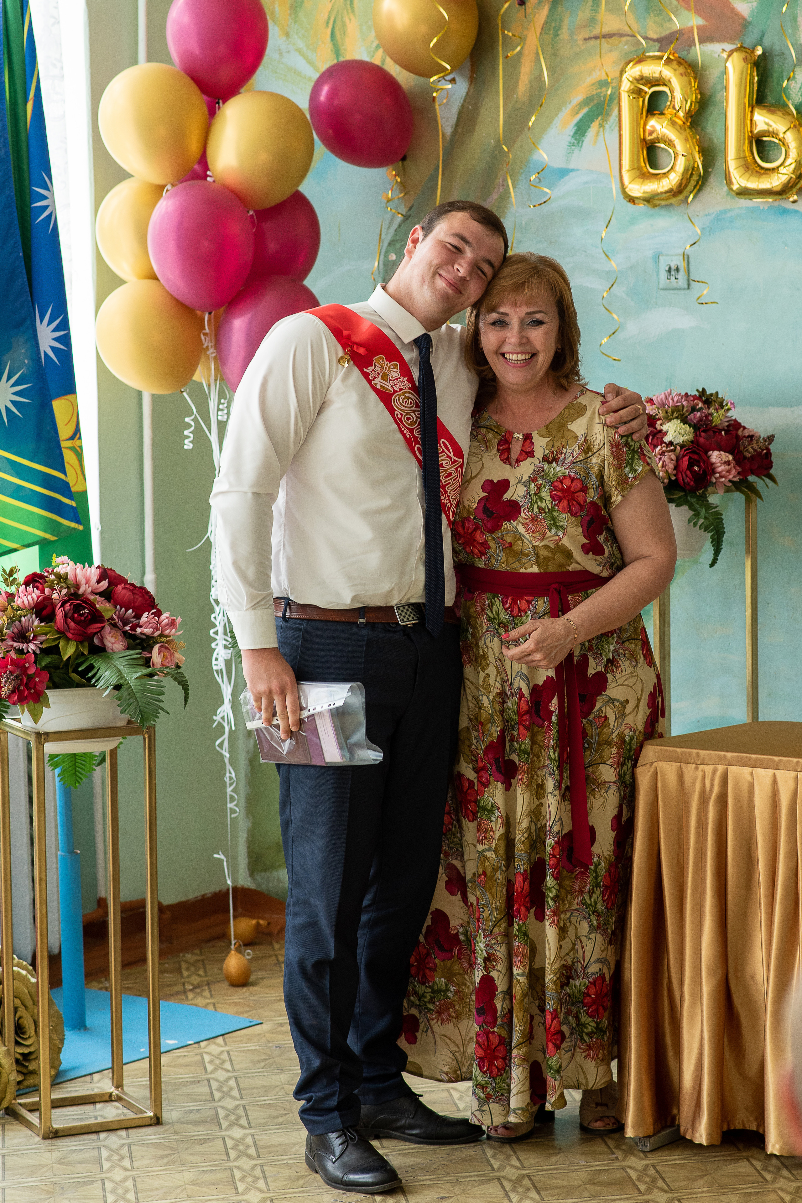 Школа п. Глубокий. Видеосьемка, фотосьемка свадеб, юбилеев, утренников в Краснодарском кр