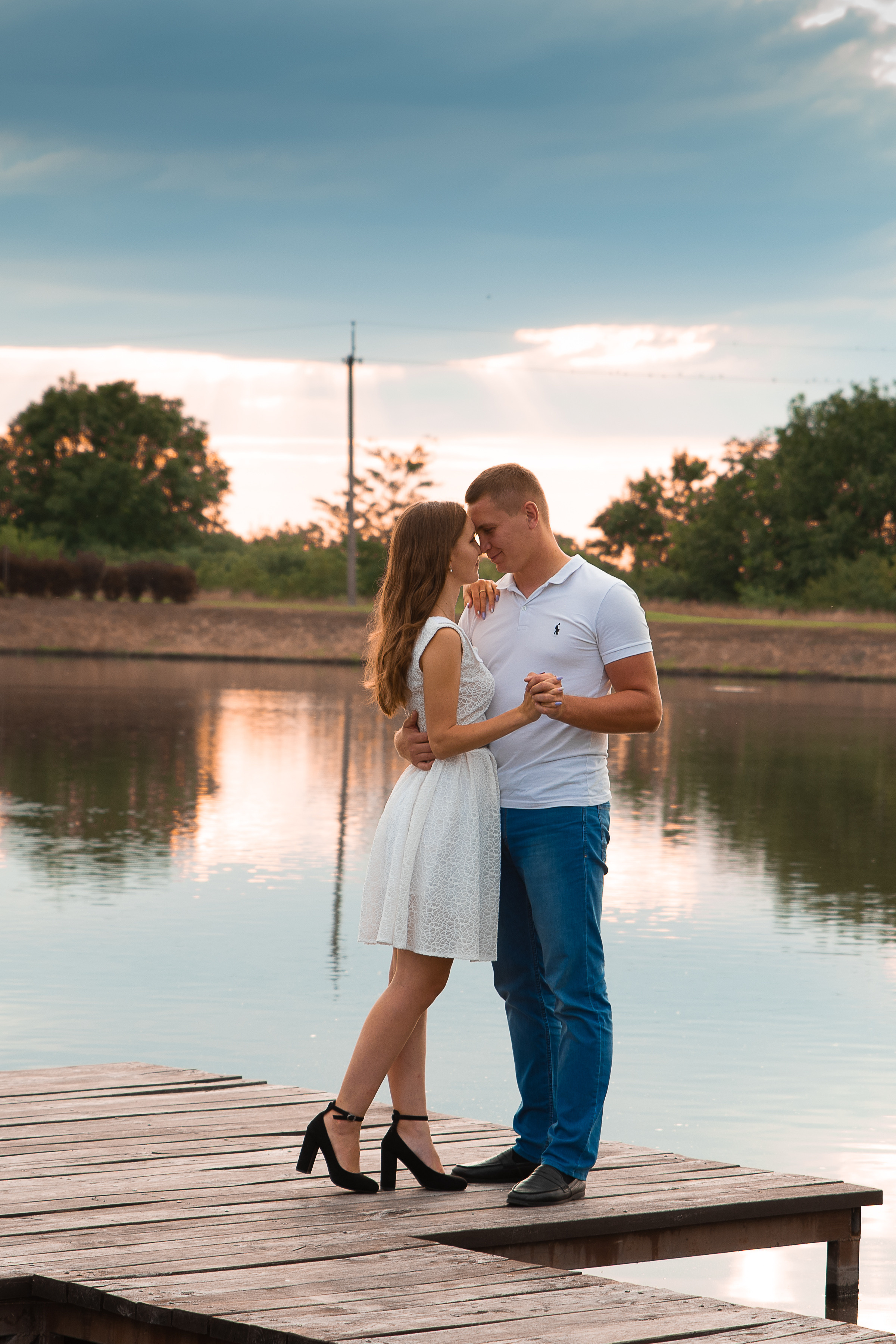 Love Story Саши и Вики. Видеосьемка, фотосьемка свадеб, юбилеев, утренников в Краснодарском кр