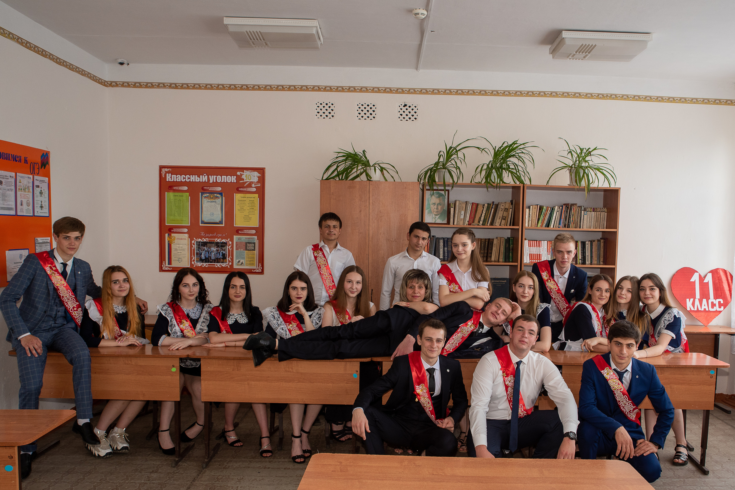 Школа п. Глубокий. Видеосьемка, фотосьемка свадеб, юбилеев, утренников в Краснодарском кр