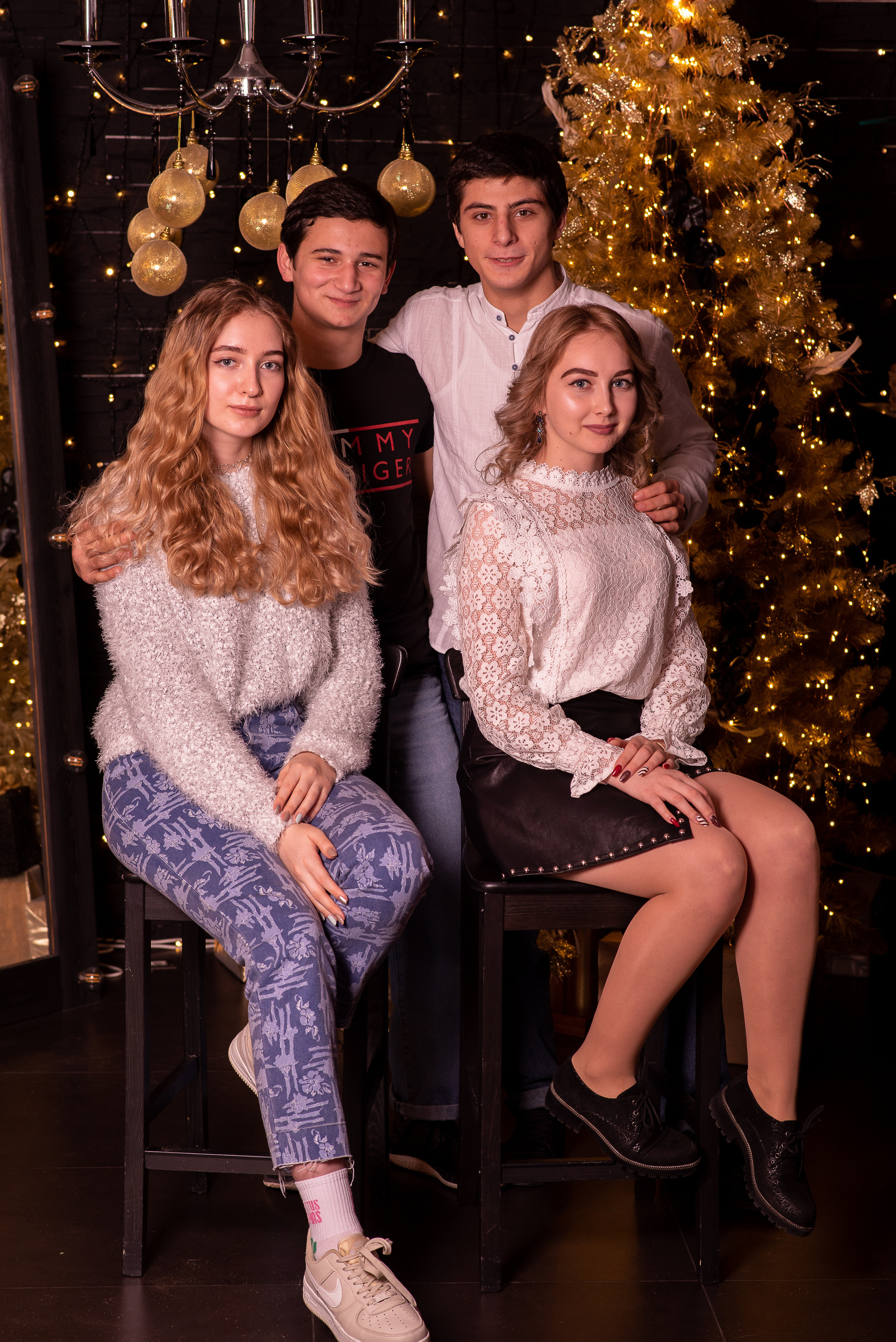 Школа п. Глубокий. Видеосьемка, фотосьемка свадеб, юбилеев, утренников в Краснодарском кр