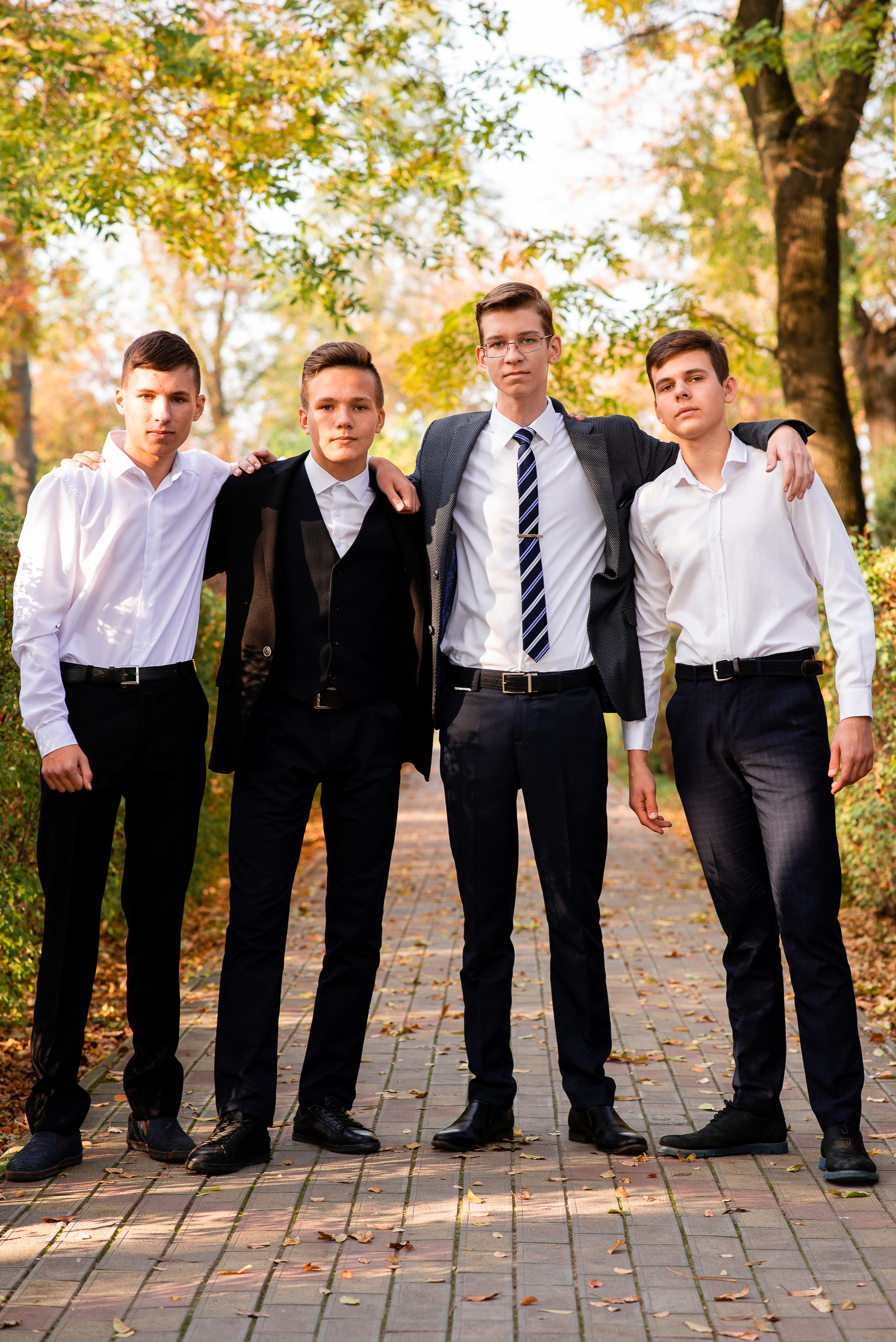 Школа № 3 Лабинск. Видеосьемка, фотосьемка свадеб, юбилеев, утренников в Краснодарском кр