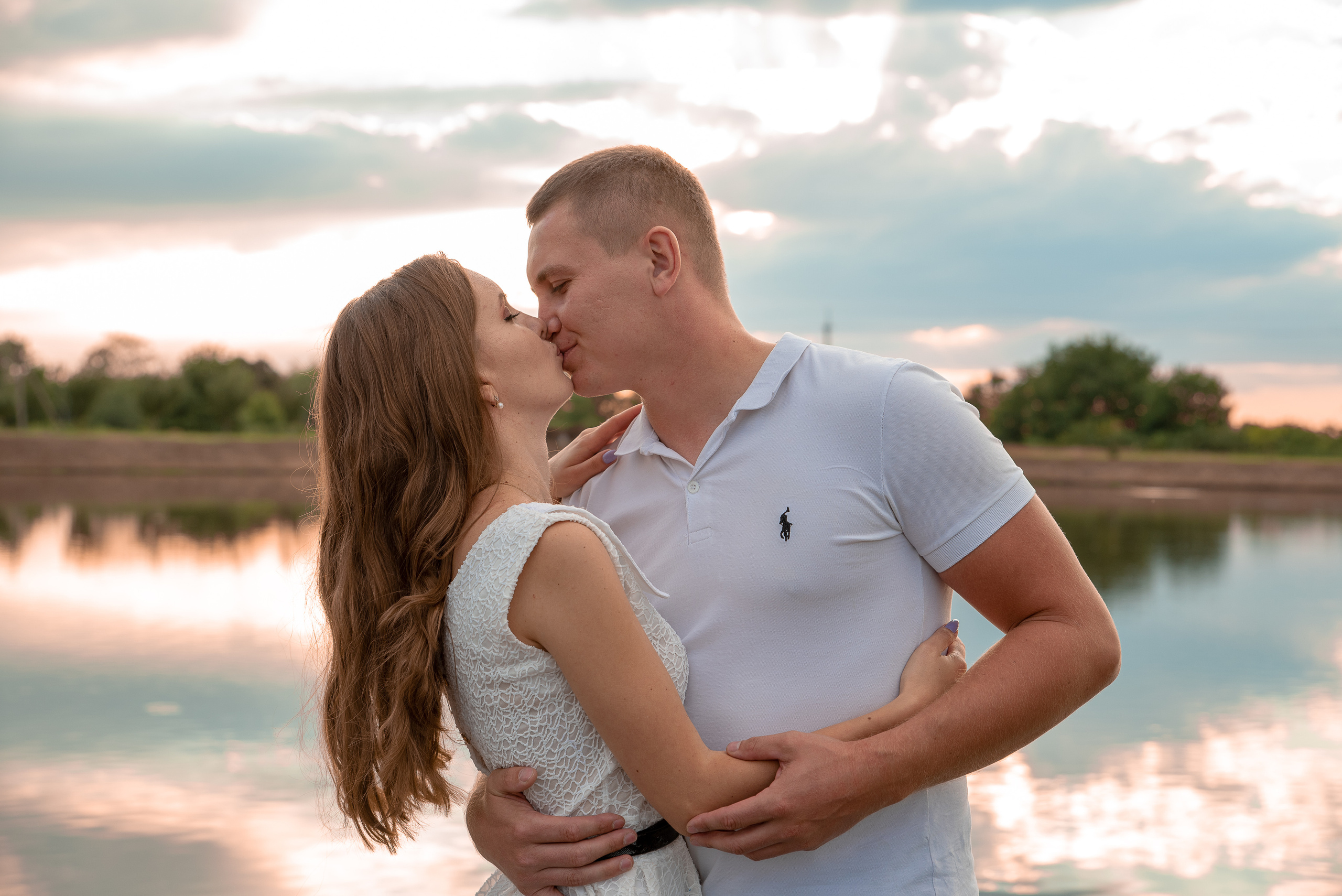 Love Story Саши и Вики. Видеосьемка, фотосьемка свадеб, юбилеев, утренников в Краснодарском кр