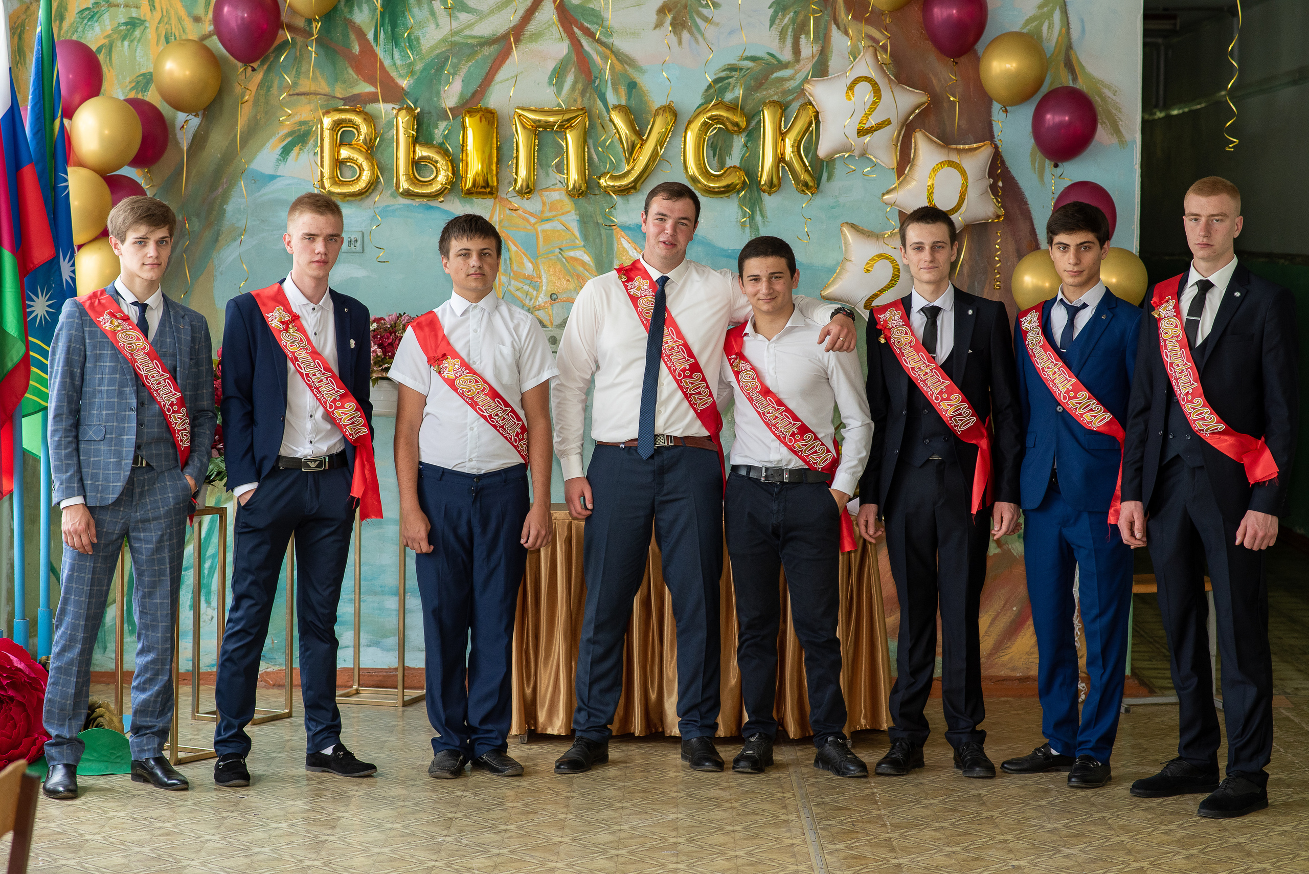 Школа п. Глубокий. Видеосьемка, фотосьемка свадеб, юбилеев, утренников в Краснодарском кр