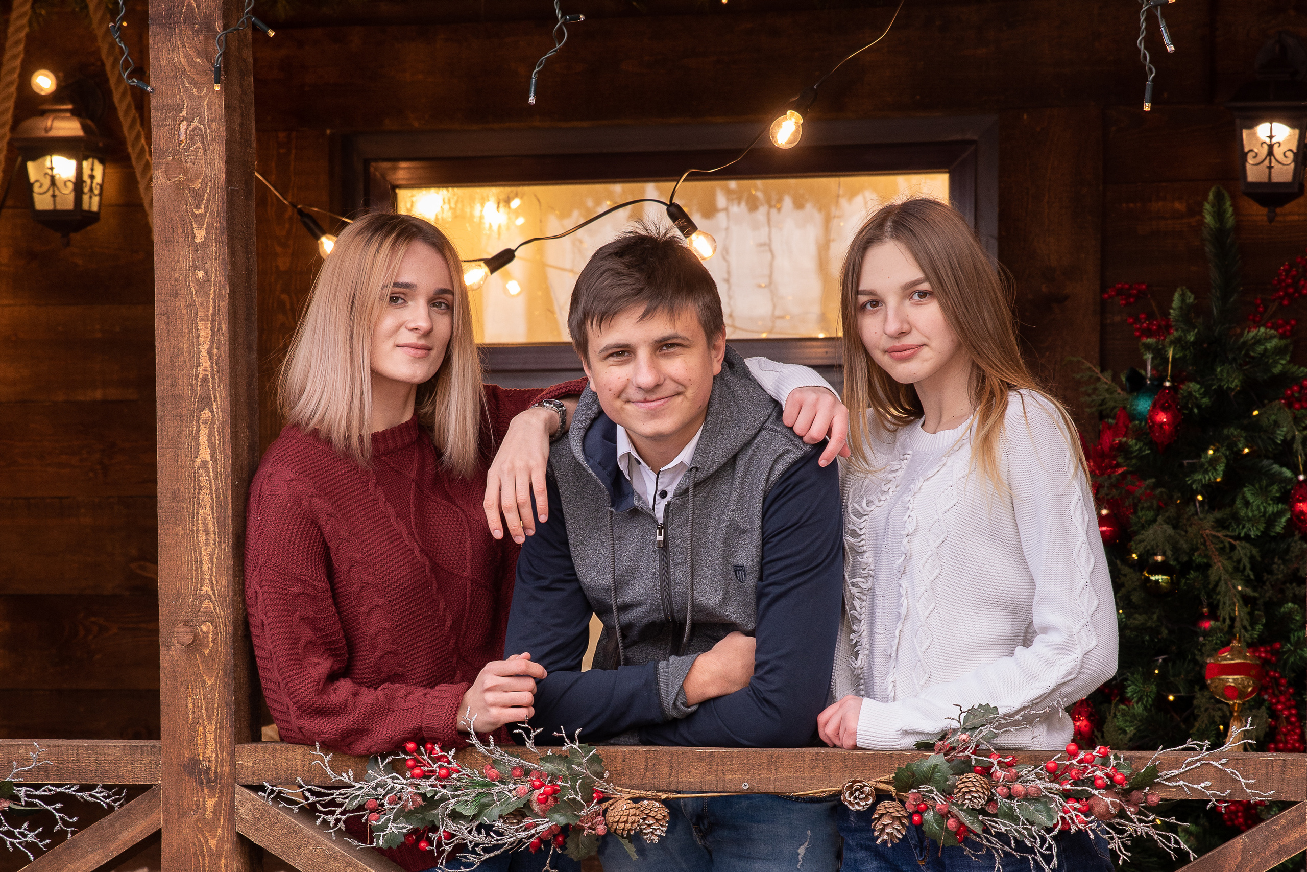 Школа п. Глубокий. Видеосьемка, фотосьемка свадеб, юбилеев, утренников в Краснодарском кр