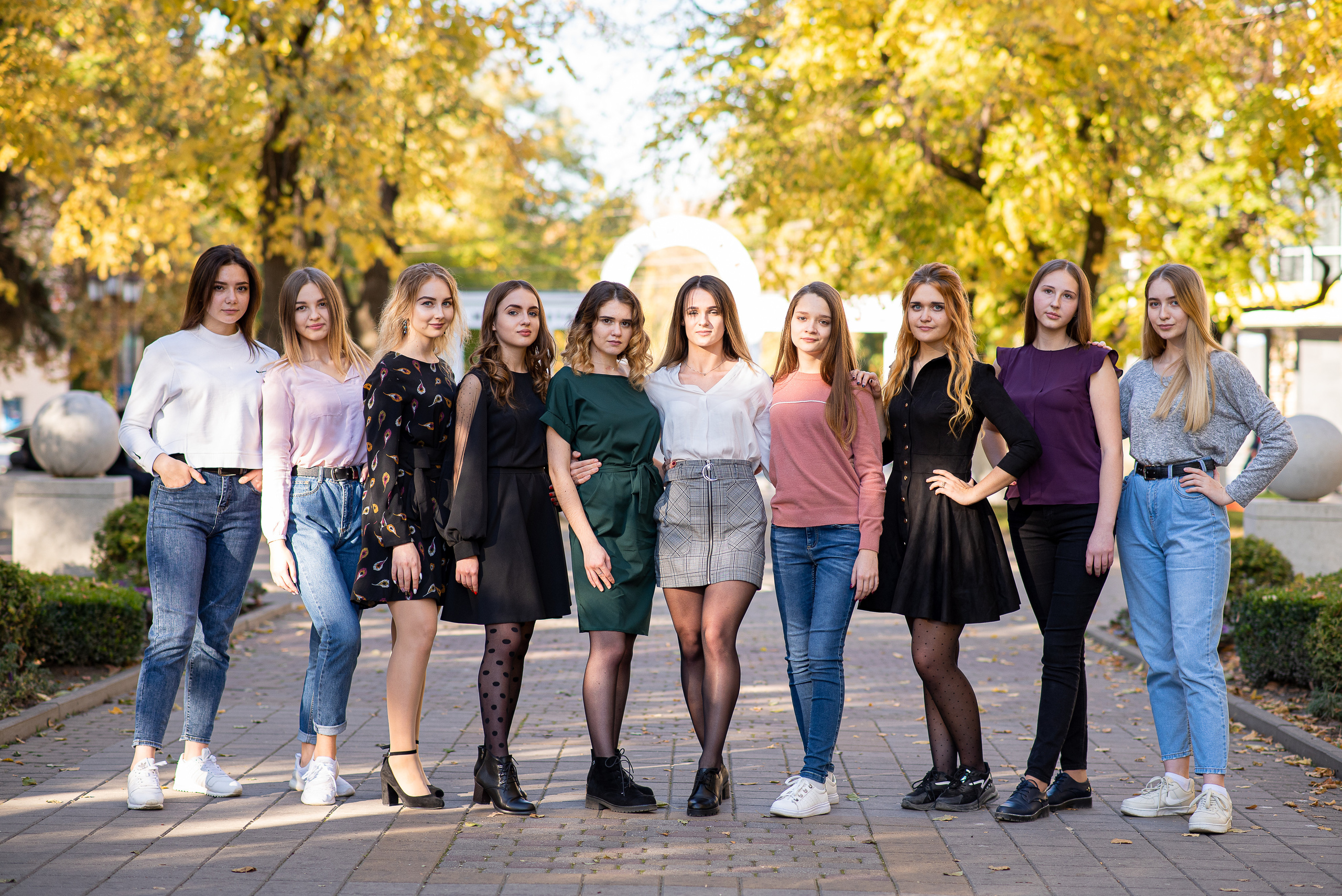 Школа п. Глубокий. Видеосьемка, фотосьемка свадеб, юбилеев, утренников в Краснодарском кр