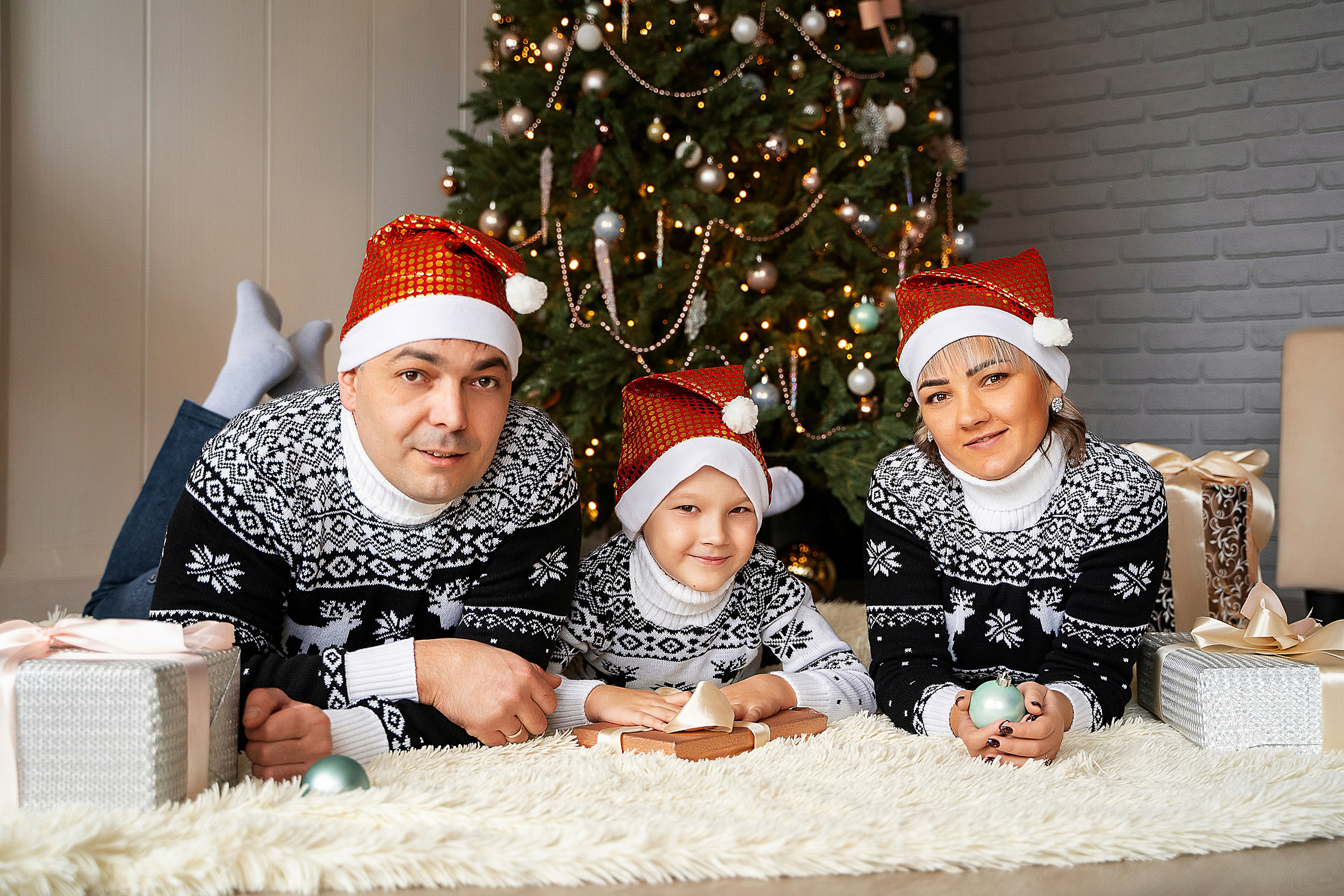 Катя с семьей. Видеосьемка, фотосьемка свадеб, юбилеев, утренников в Краснодарском кр