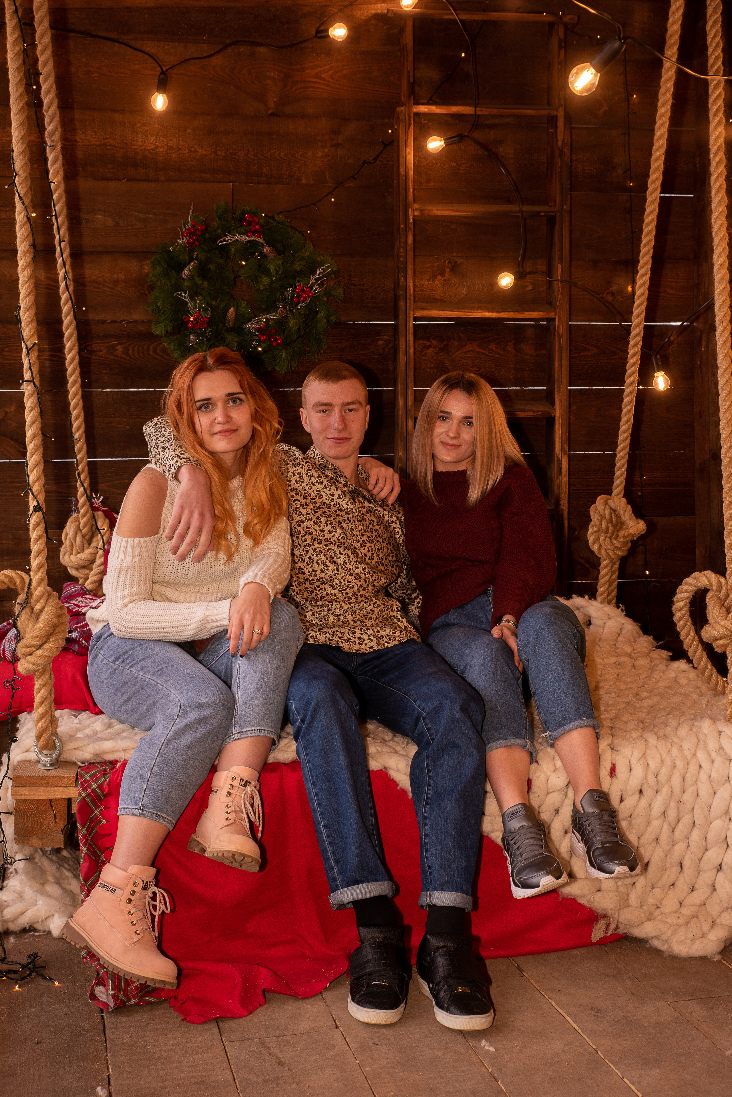 Школа п. Глубокий. Видеосьемка, фотосьемка свадеб, юбилеев, утренников в Краснодарском кр