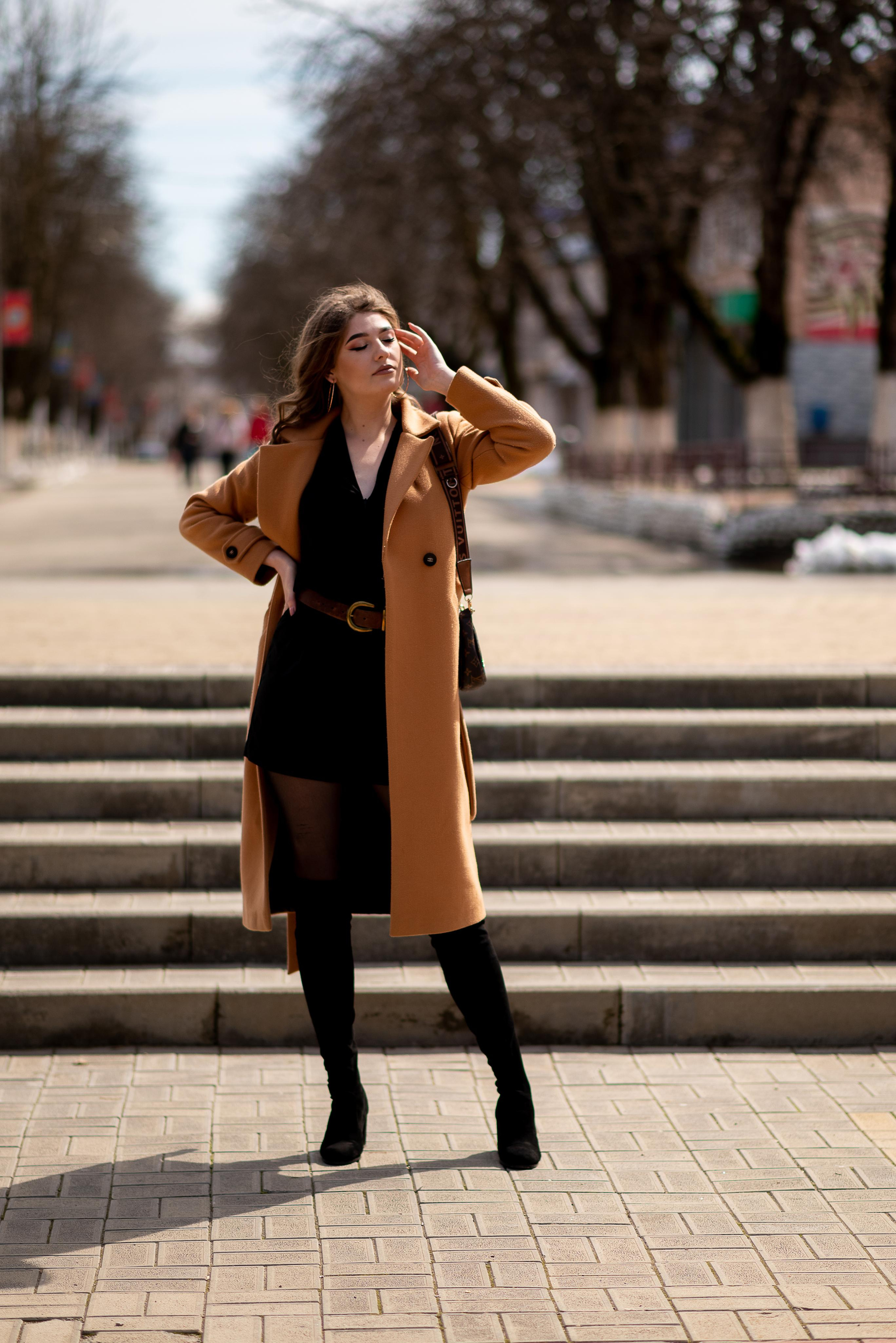 Фотосессия Алины в парке. Видеосьемка, фотосьемка свадеб, юбилеев, утренников в Краснодарском кр