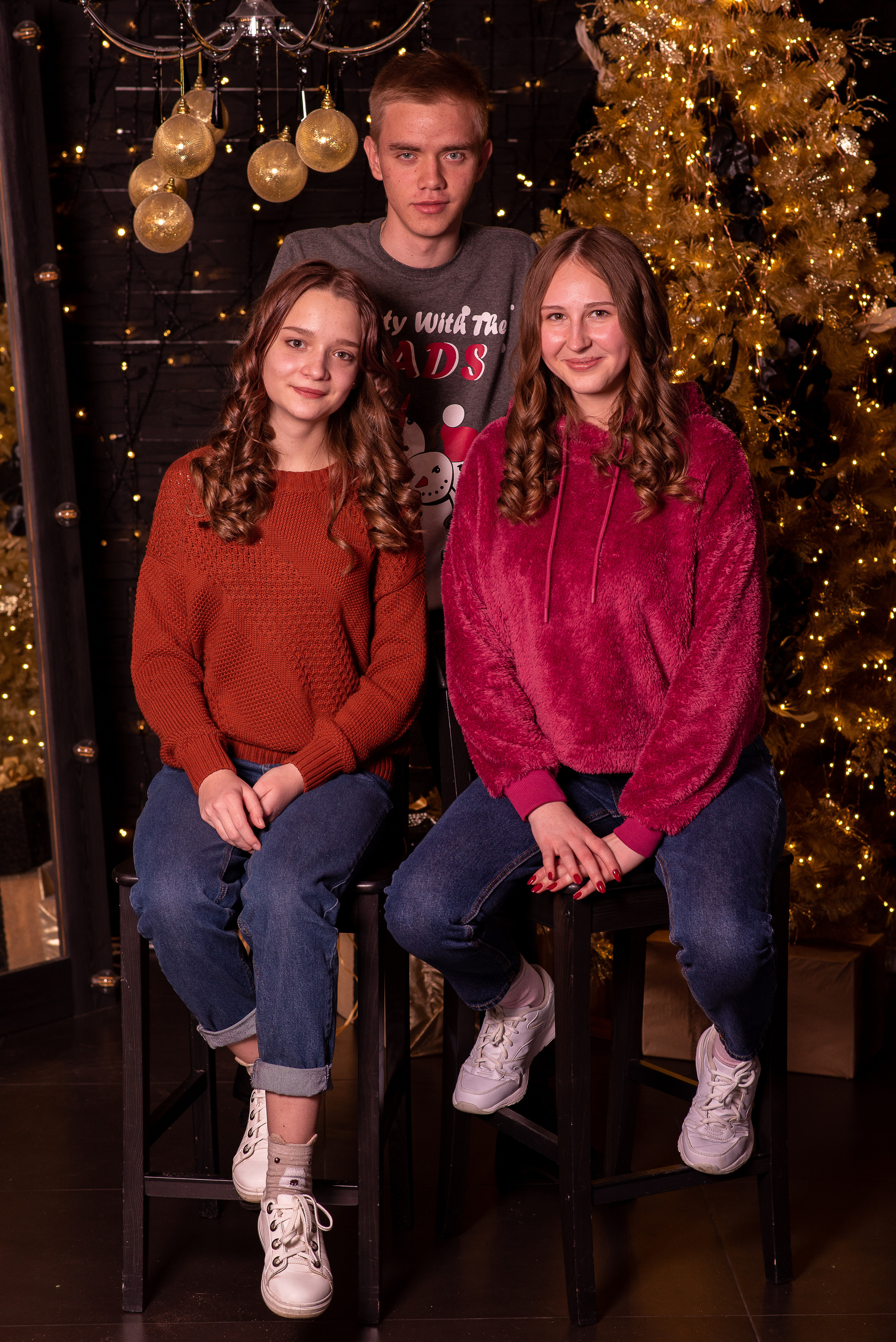 Школа п. Глубокий. Видеосьемка, фотосьемка свадеб, юбилеев, утренников в Краснодарском кр